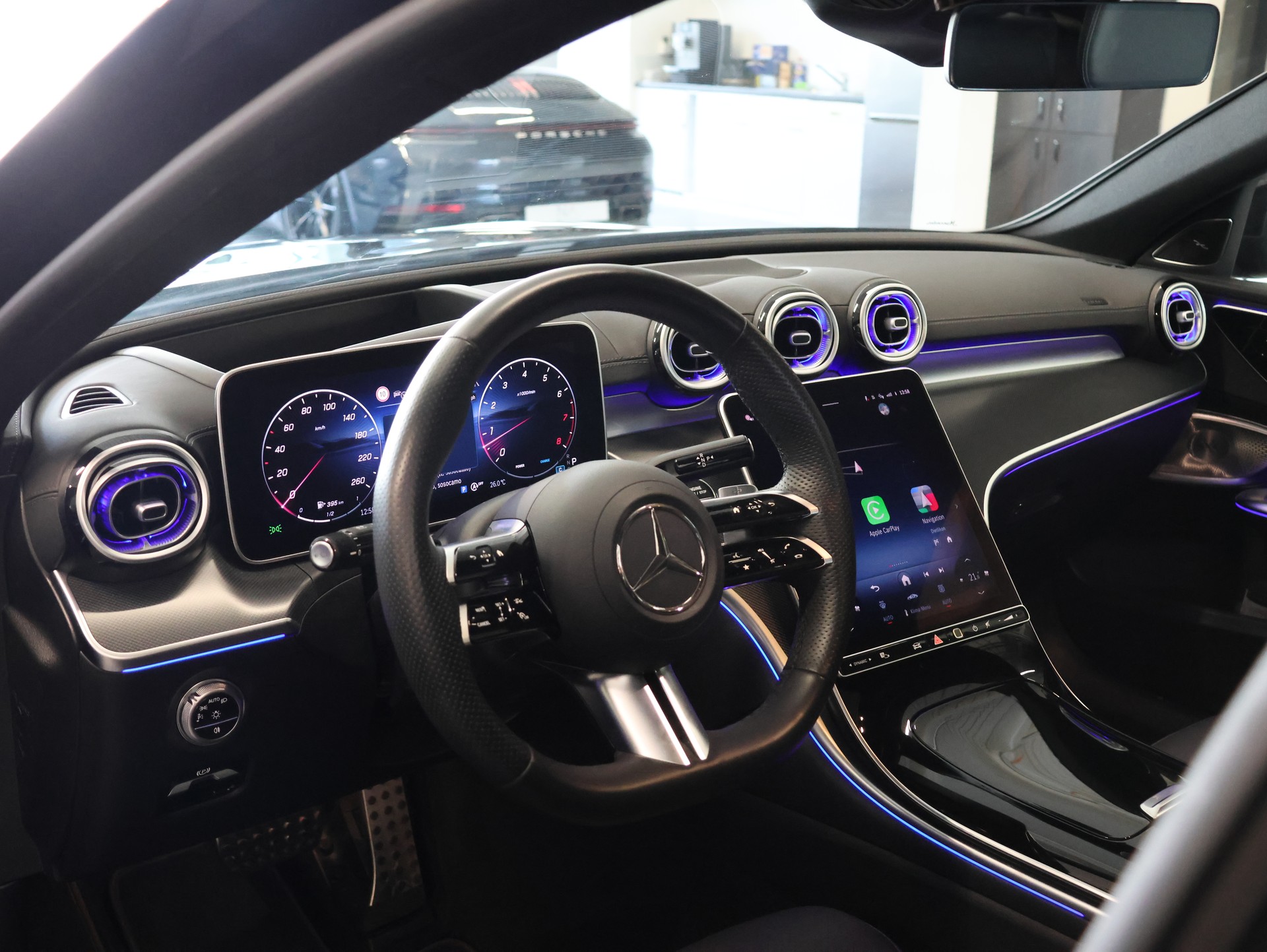 MERCEDES-BENZ C 300 4 Matic *AMG-LINE INTER-EXTERIEUR*-image-12