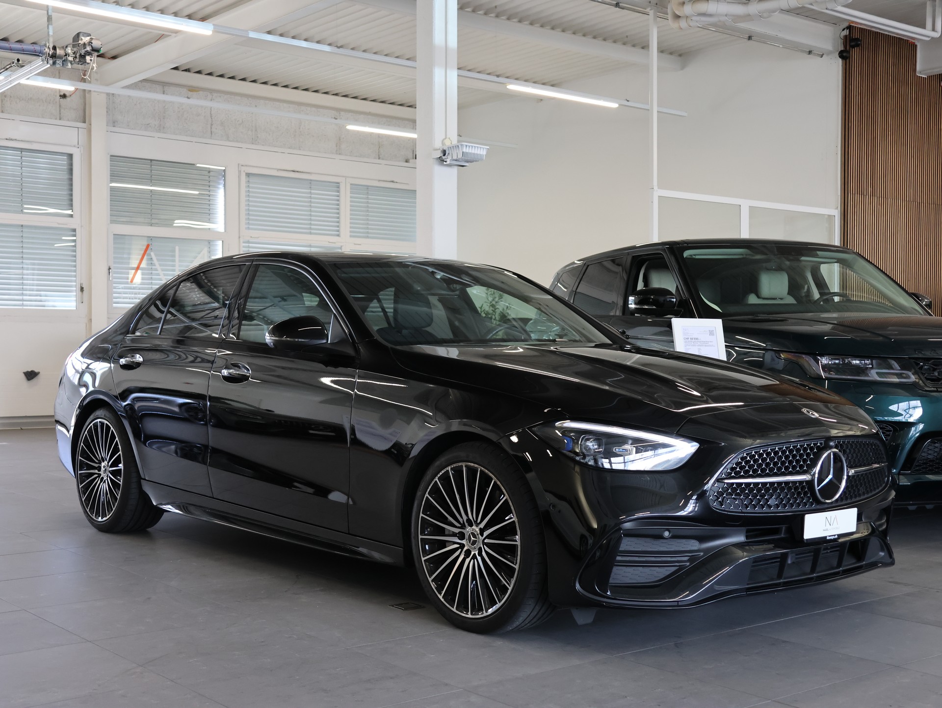 MERCEDES-BENZ C 300 4 Matic *AMG-LINE INTER-EXTERIEUR*-showroom-element-1
