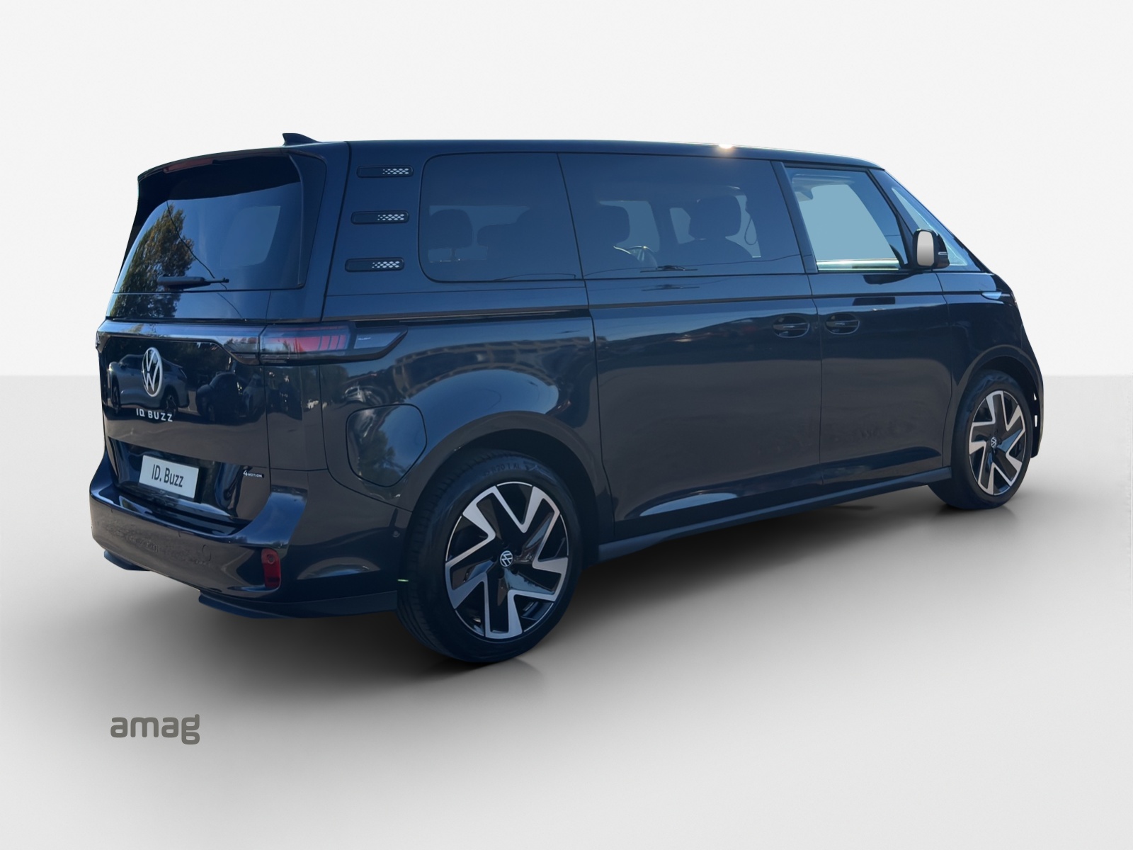 VW ID. Buzz Pro LWB 4Motion-image-4