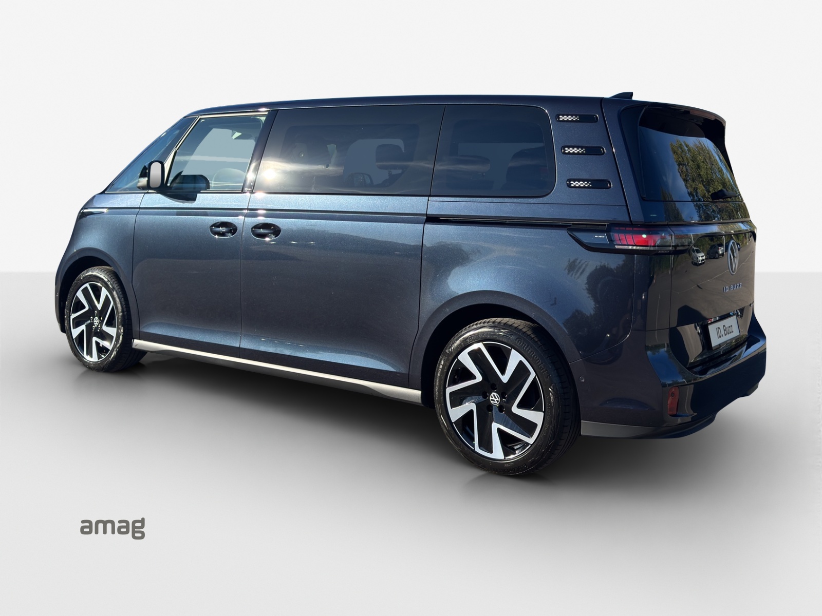 VW ID. Buzz Pro LWB 4Motion-showroom-element-2