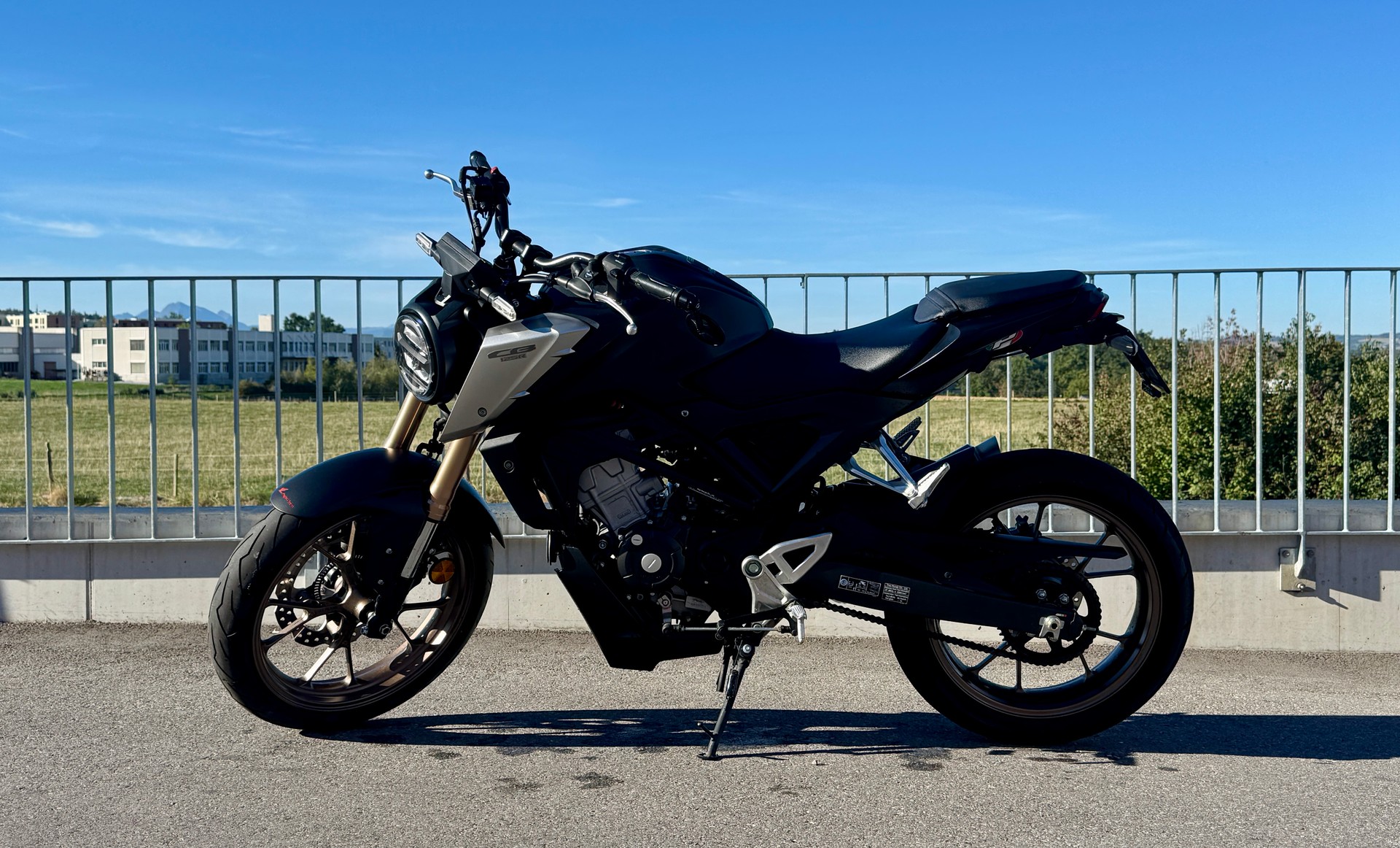 HONDA CB 125 R-image-0