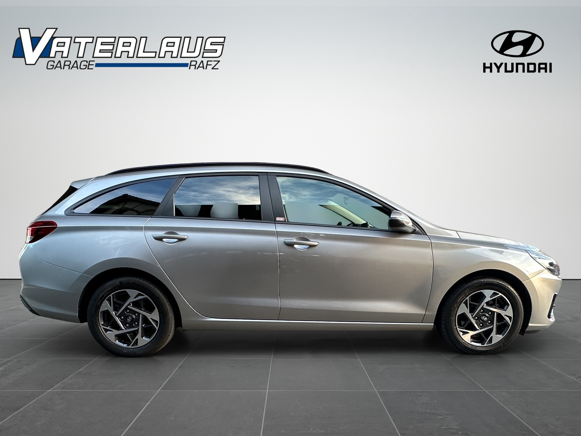 HYUNDAI i30 Wagon 1.5 T-GDi Amplia 48V MH DCT-image-7