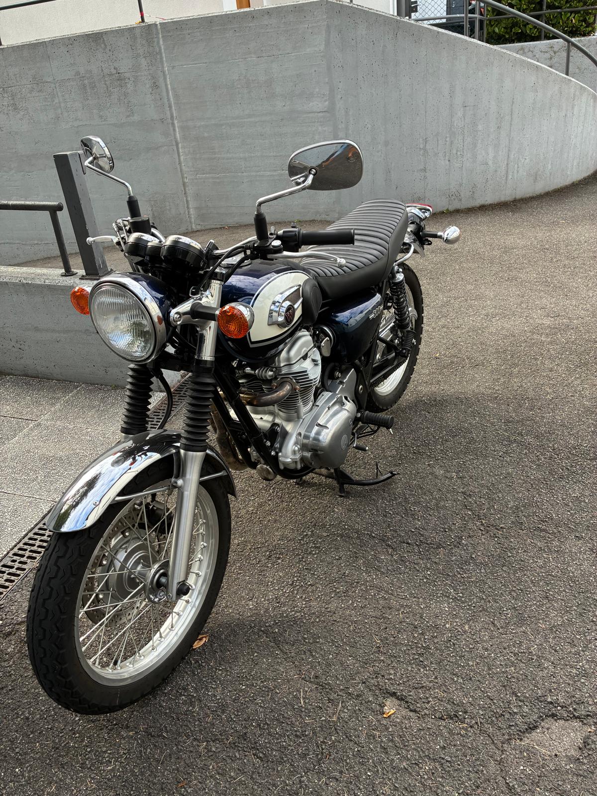 KAWASAKI W 800-image-1