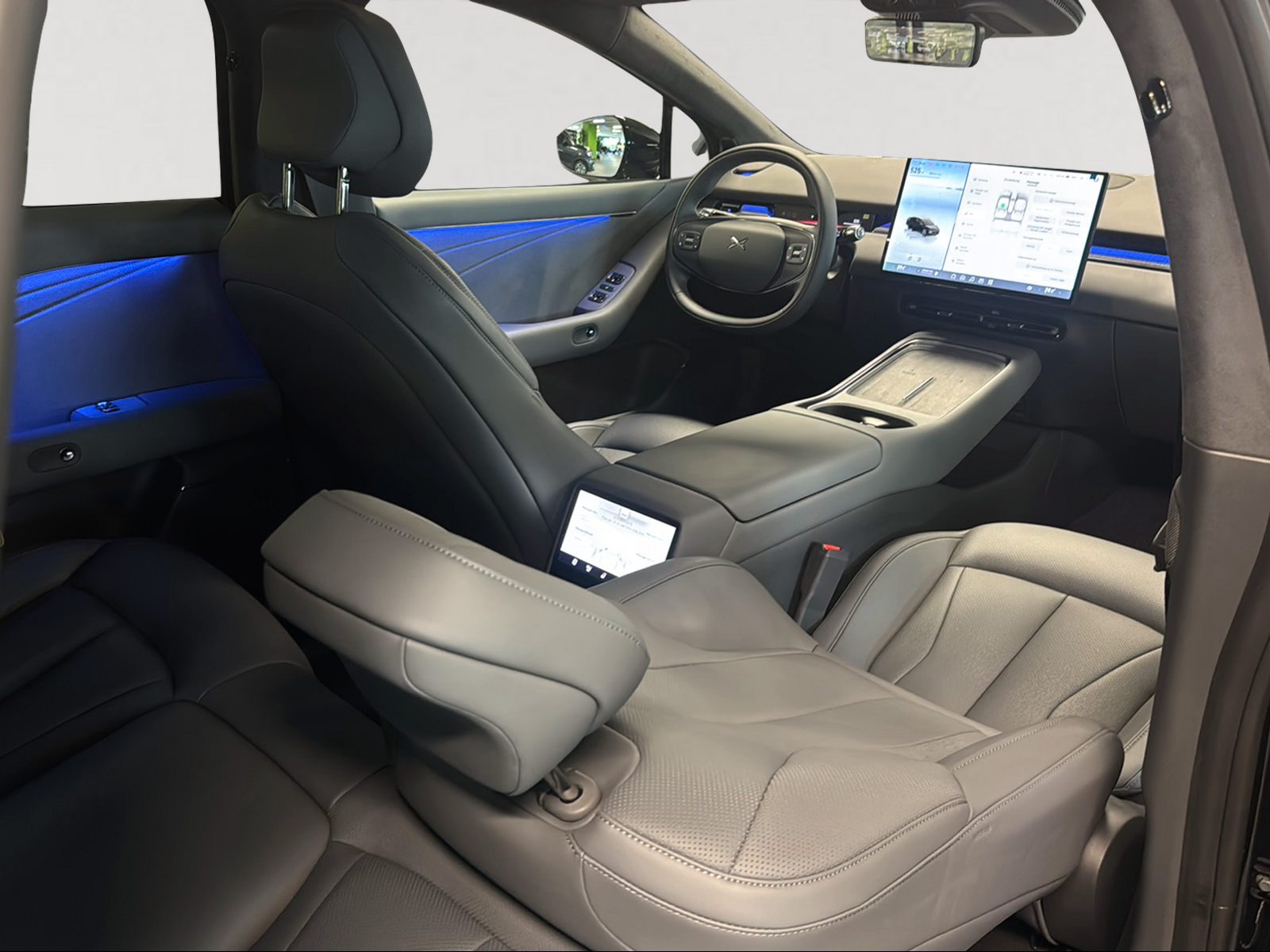 XPENG P7+ 75kWh Performance AWD-image-28