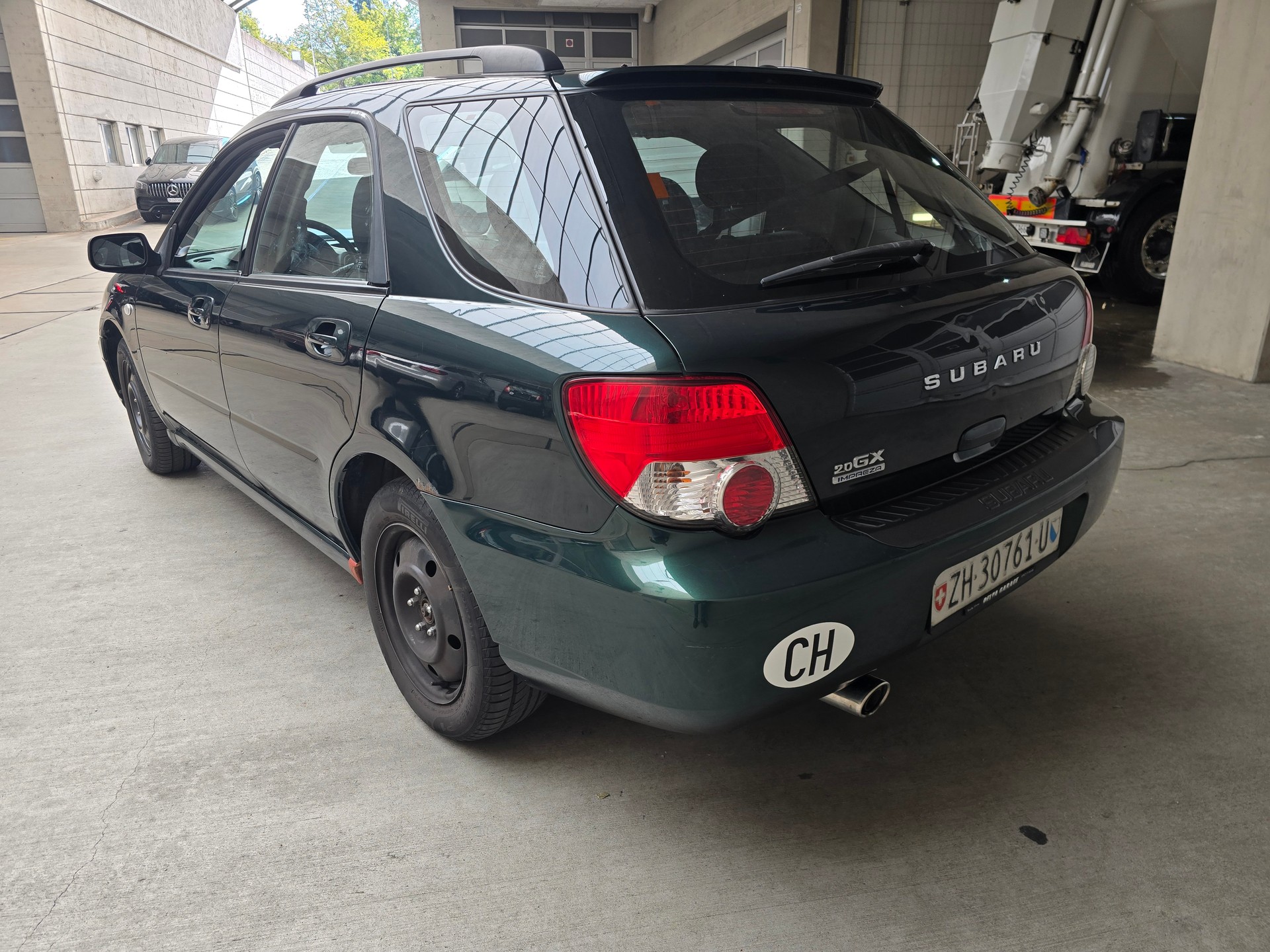 SUBARU Impreza 2.0-image-2
