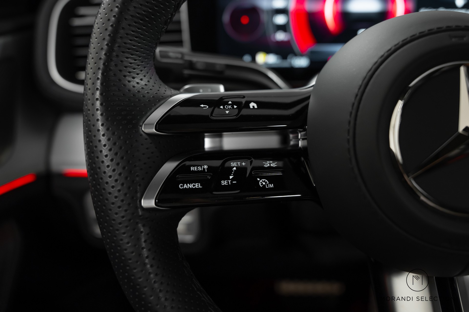 MERCEDES-BENZ GLE 450 AMG Line 4matic-image-23