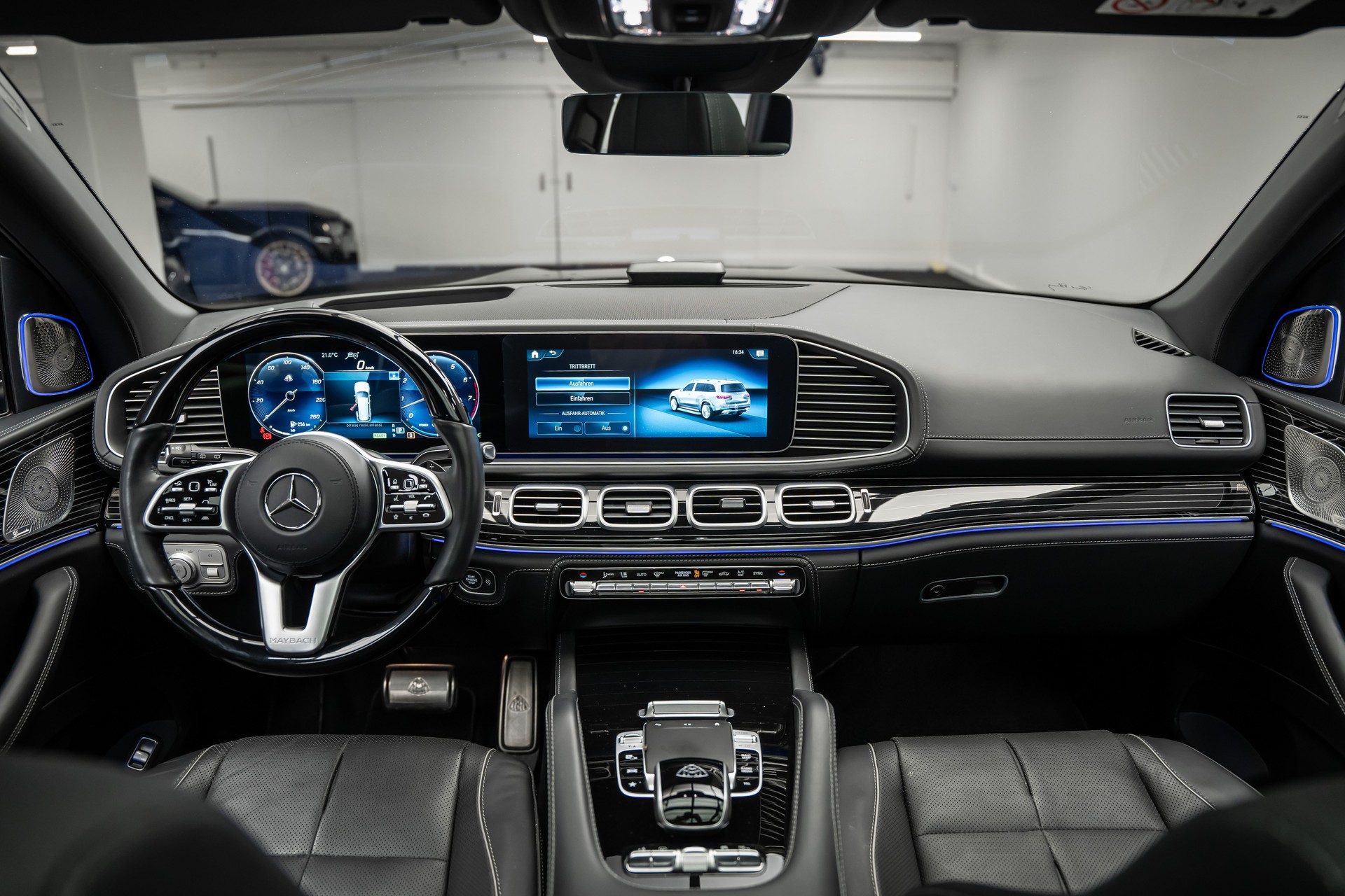 MERCEDES-BENZ GLS 600 MAYBACH * FIRST-CLASS FOND * KÜHLSCHRANK * KLAPPTISCHE * 24" SCHMIEDERÄDER * VOLL AUSSTATTUNG *-image-26