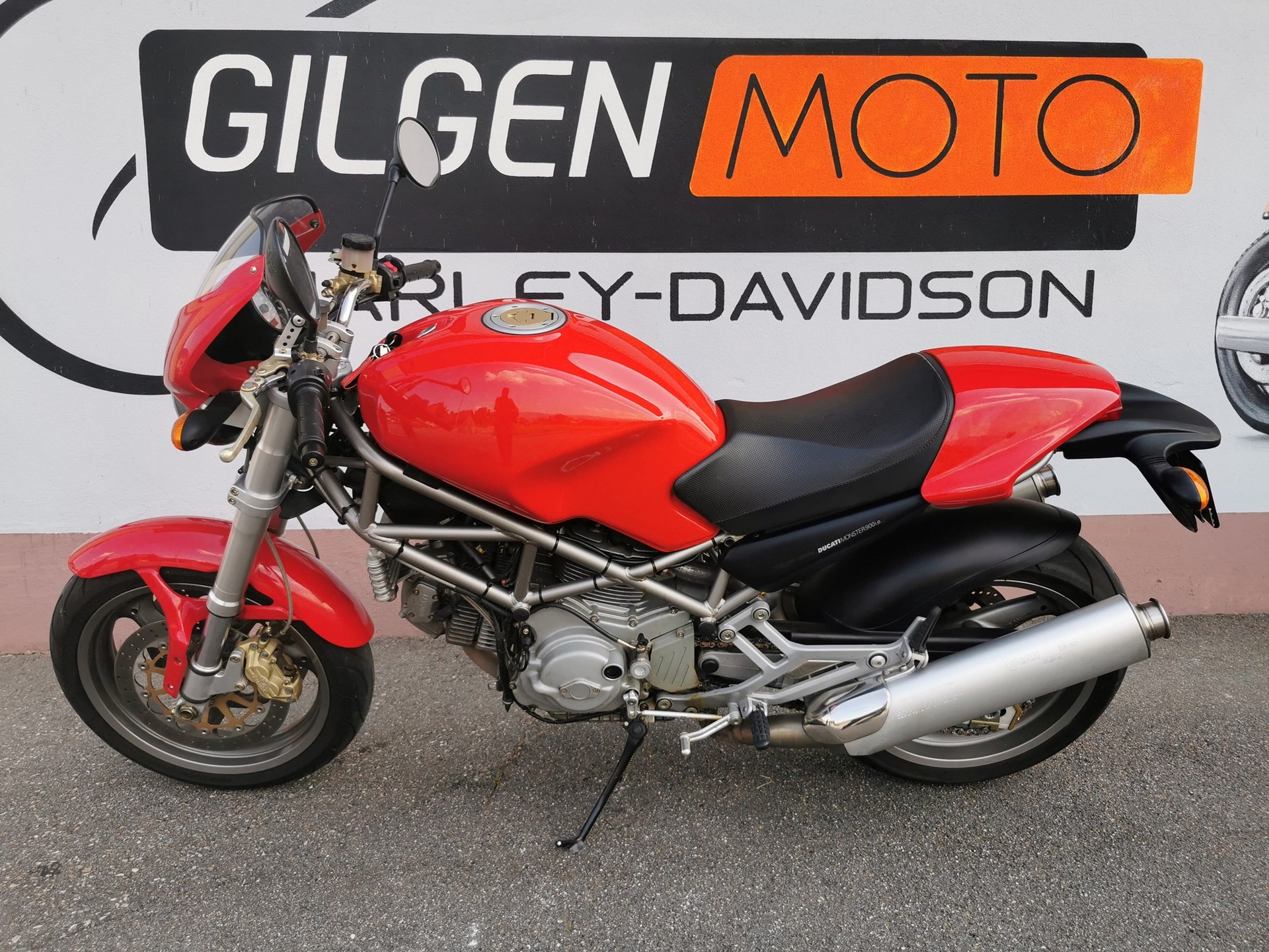 DUCATI Monster 900 i.e Special-image-3