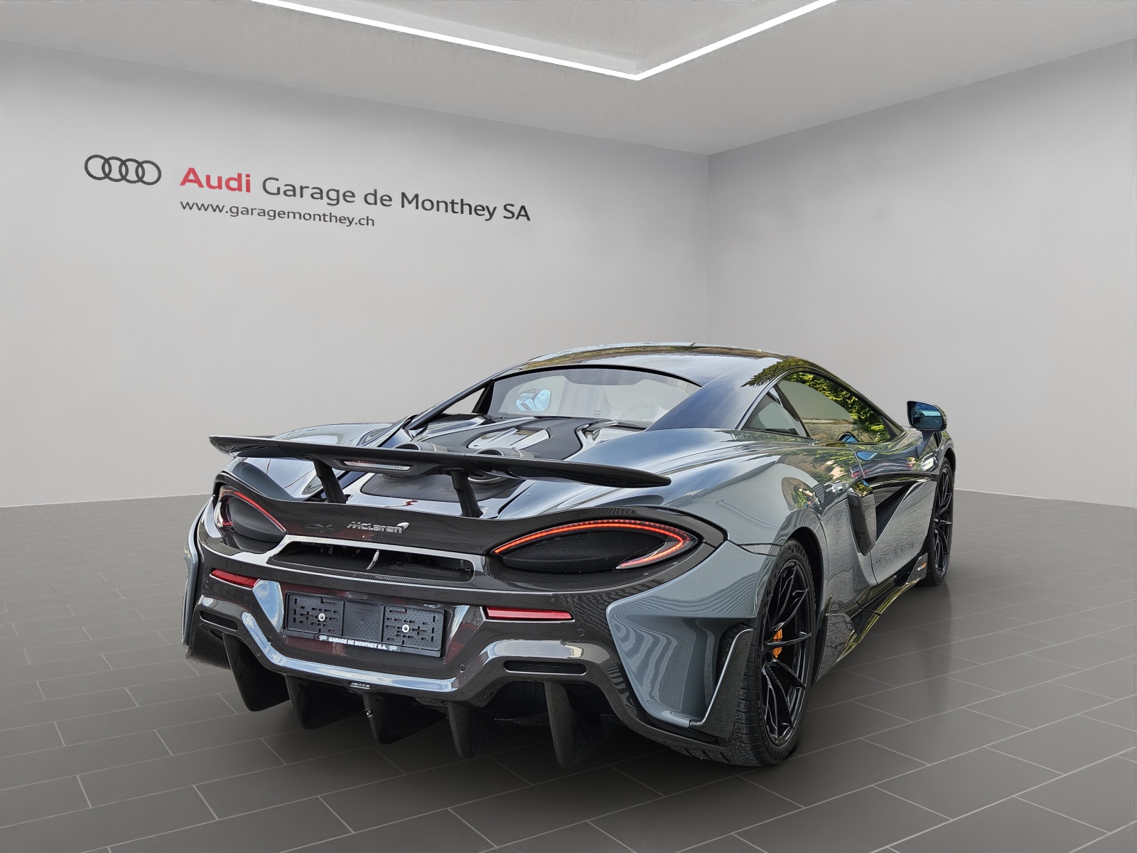 McLAREN 600LT Coupé 3.8 V8 SSG-image-2