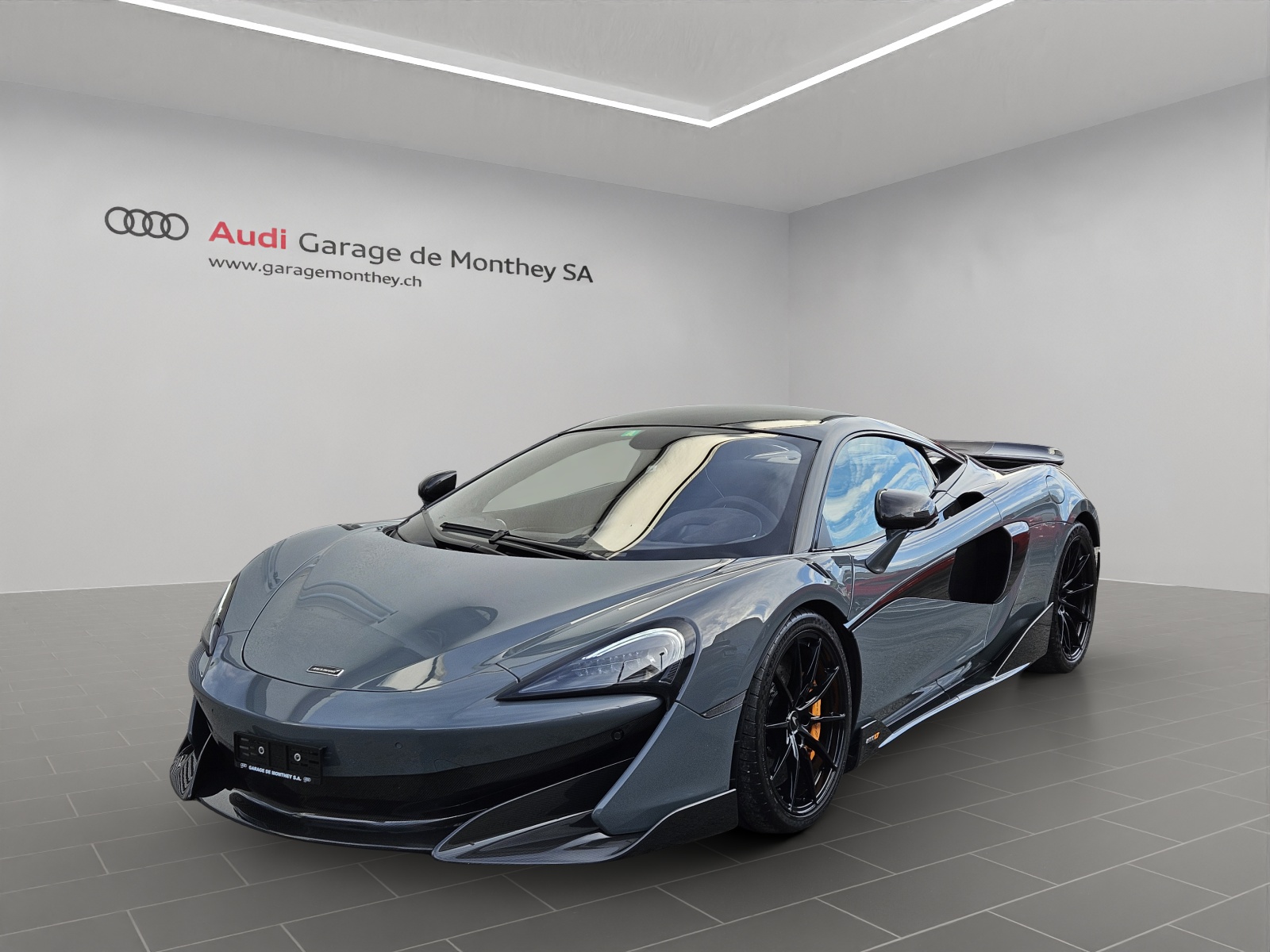 McLAREN 600LT Coupé 3.8 V8 SSG