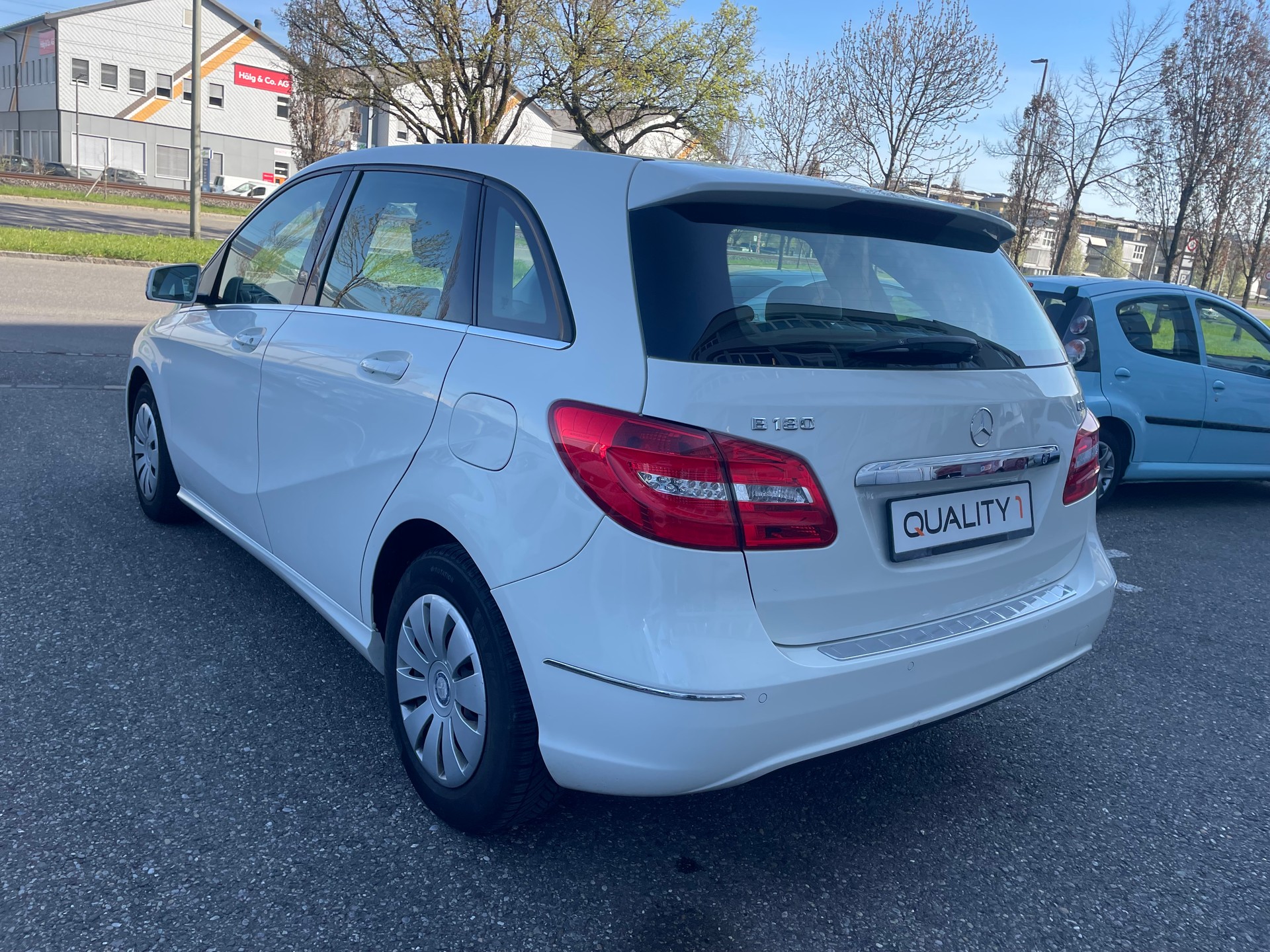 MERCEDES-BENZ B 180 CDI 7G-DCT-image-5