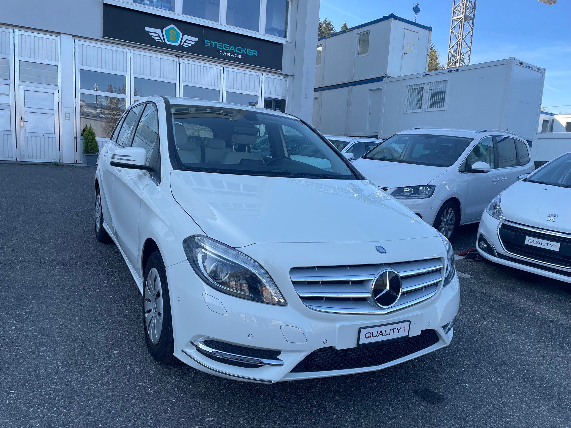 MERCEDES-BENZ B 180 CDI 7G-DCT-showroom-element-2