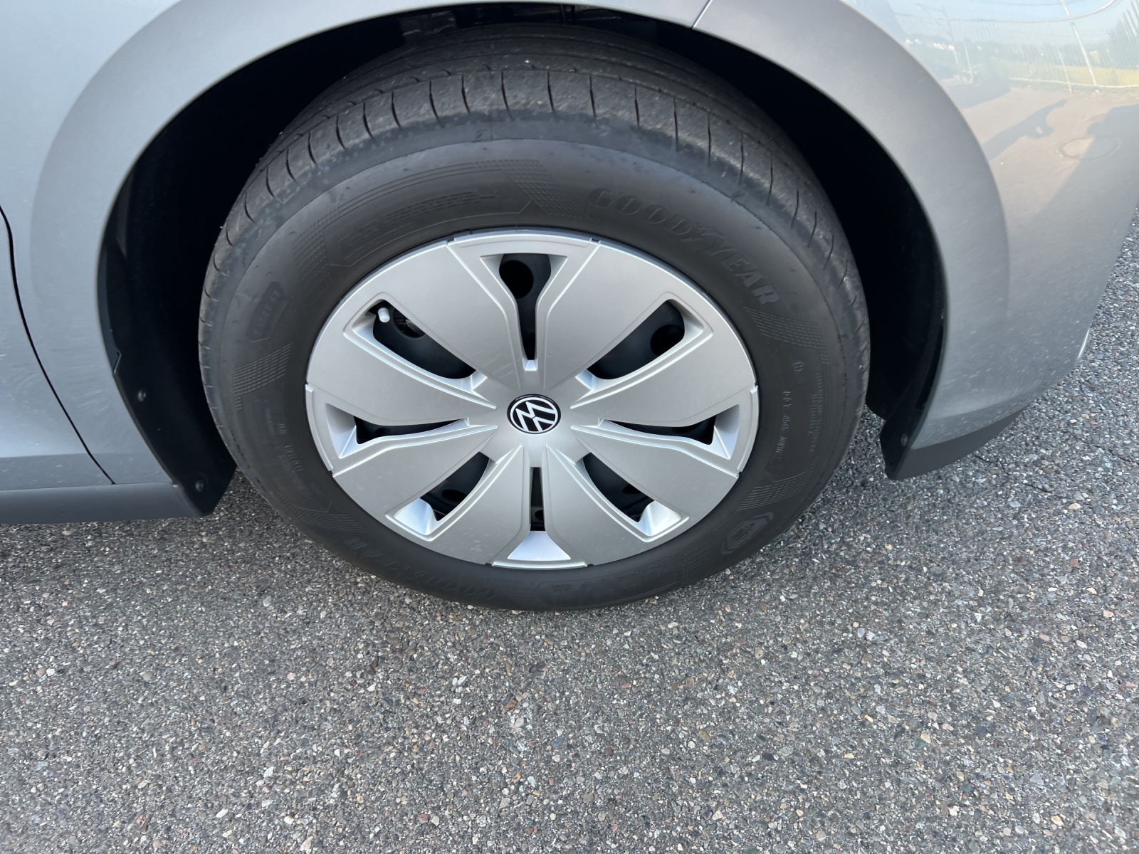 VW ID. Buzz Cargo-image-18
