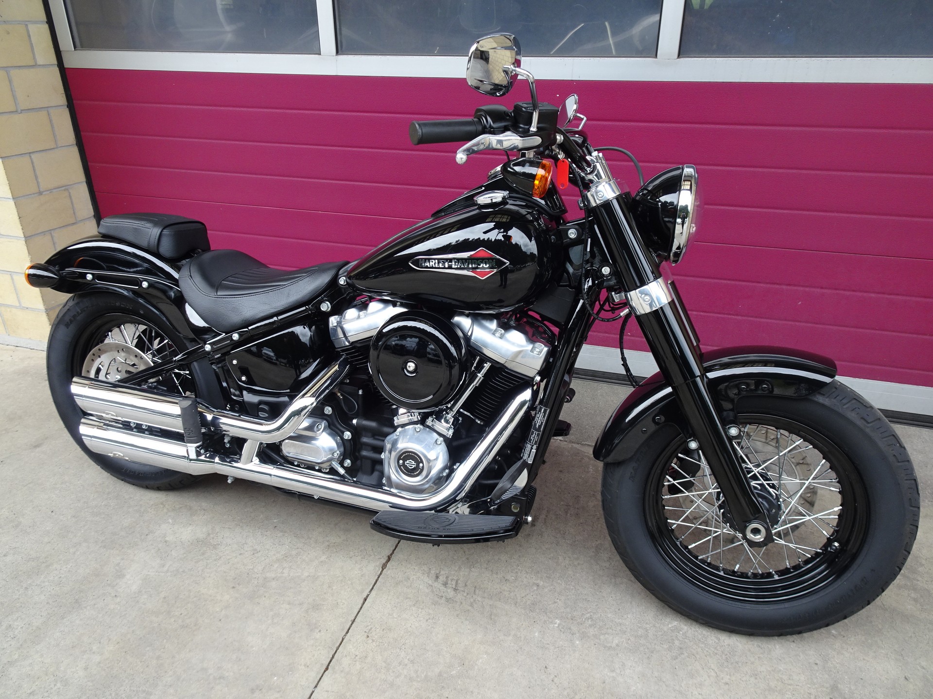 HARLEY-DAVIDSON FLSL Softail Slim 107 ABS-image-2