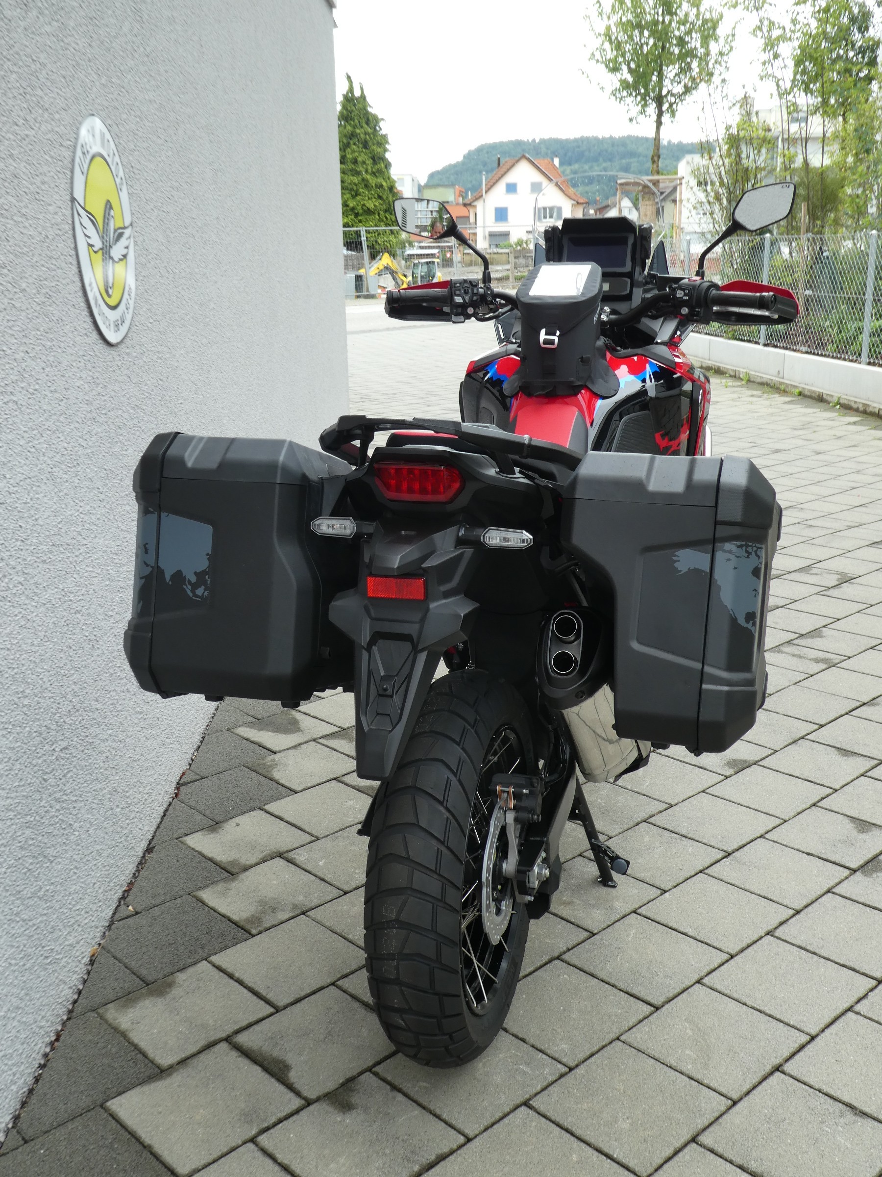 HONDA CRF 1100 DCT Africa Twin-image-7