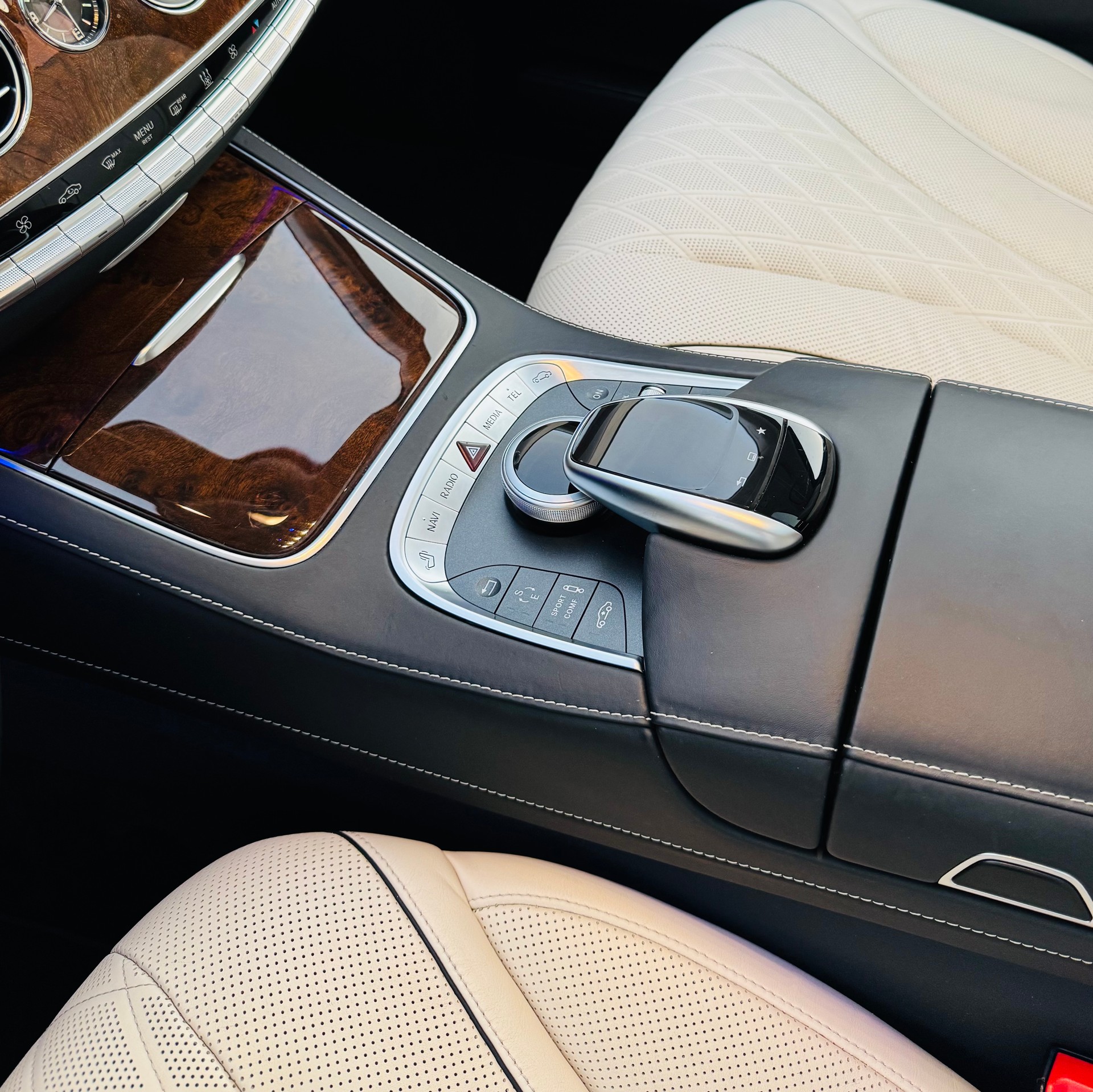 MERCEDES-BENZ S 500 L 4Matic 7G-Tronic-image-10
