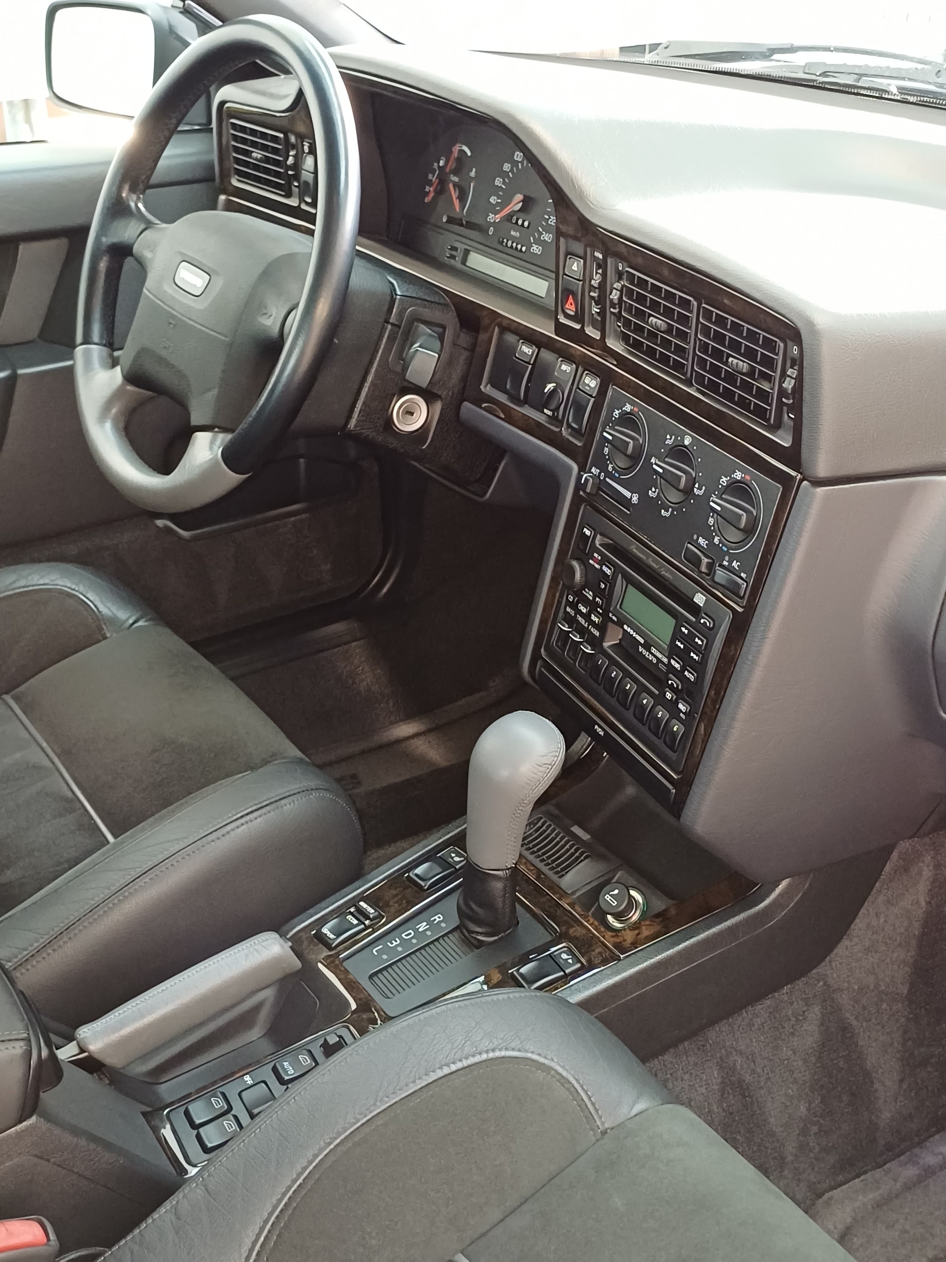 VOLVO 850 R-image-4