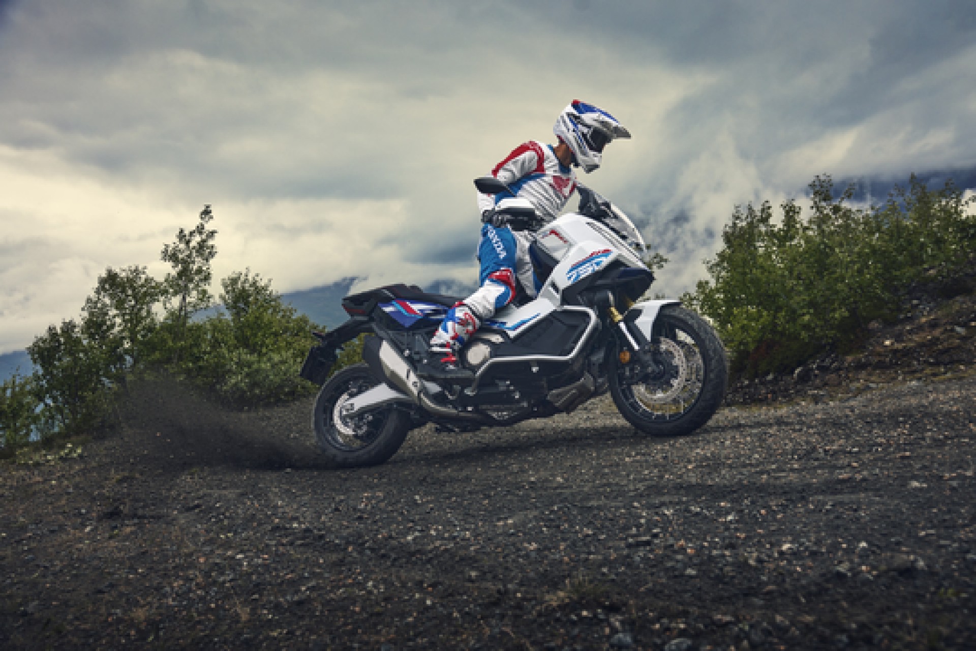 HONDA X-ADV 750 Special Edition Spec. Edt 2026-image-3