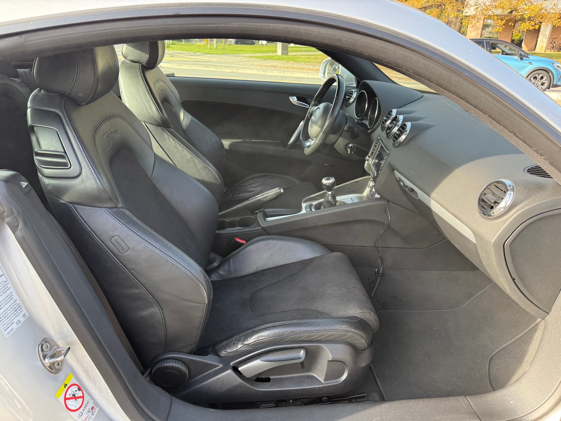 AUDI TT Coupé 2.0 TFSI-image-10