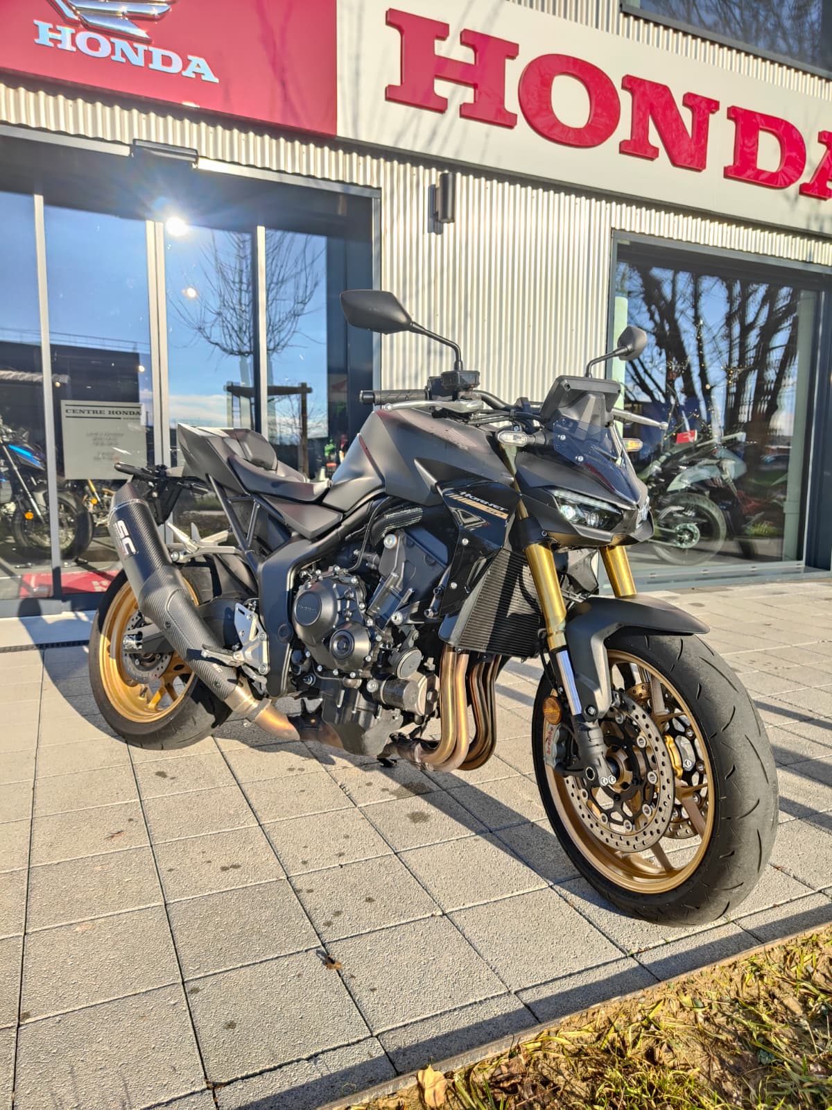 HONDA CB 1000 Hornet SP-image-2