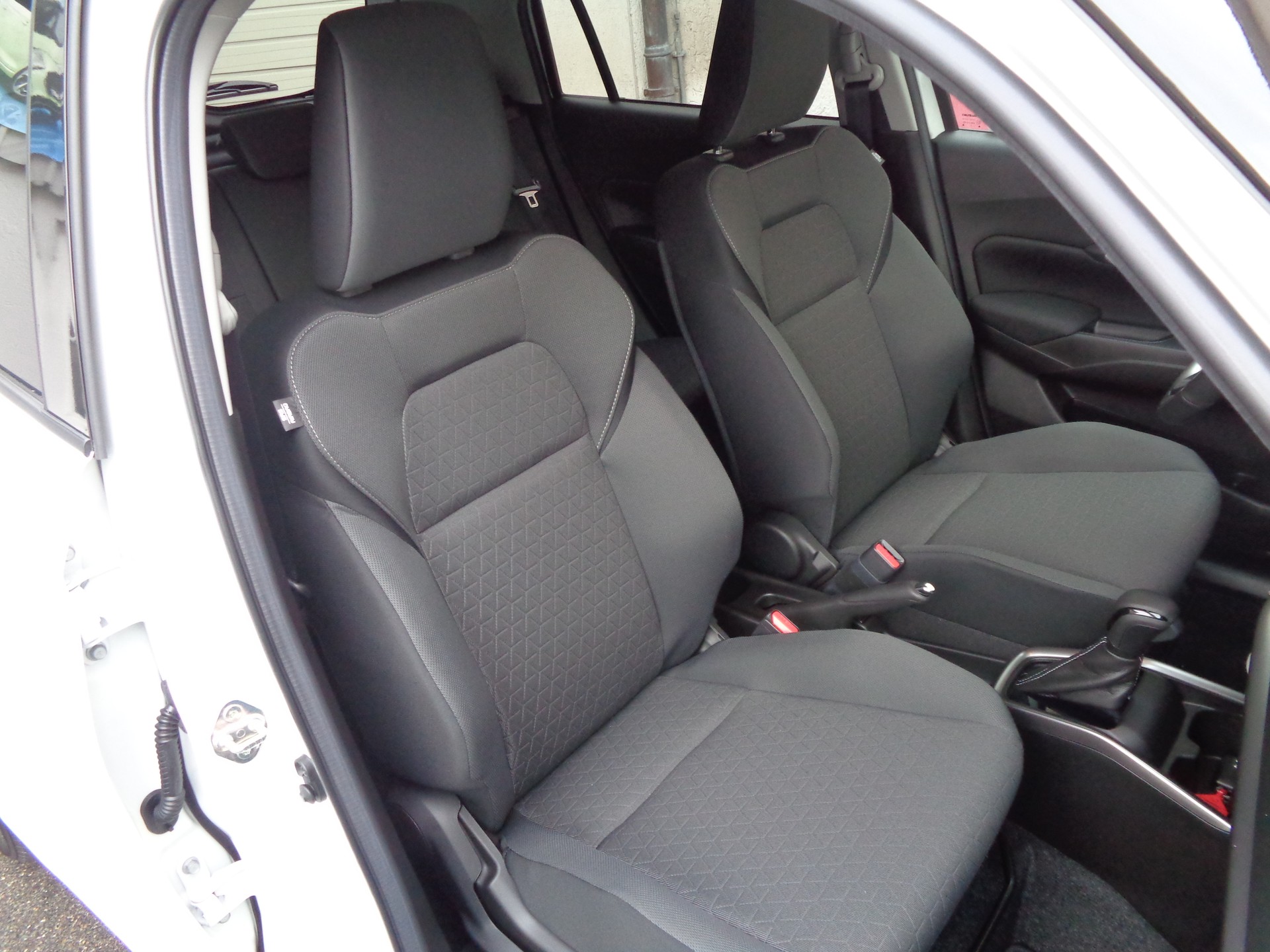 SUZUKI Swift 1.2 Compact Top Hybrid CVT-image-9