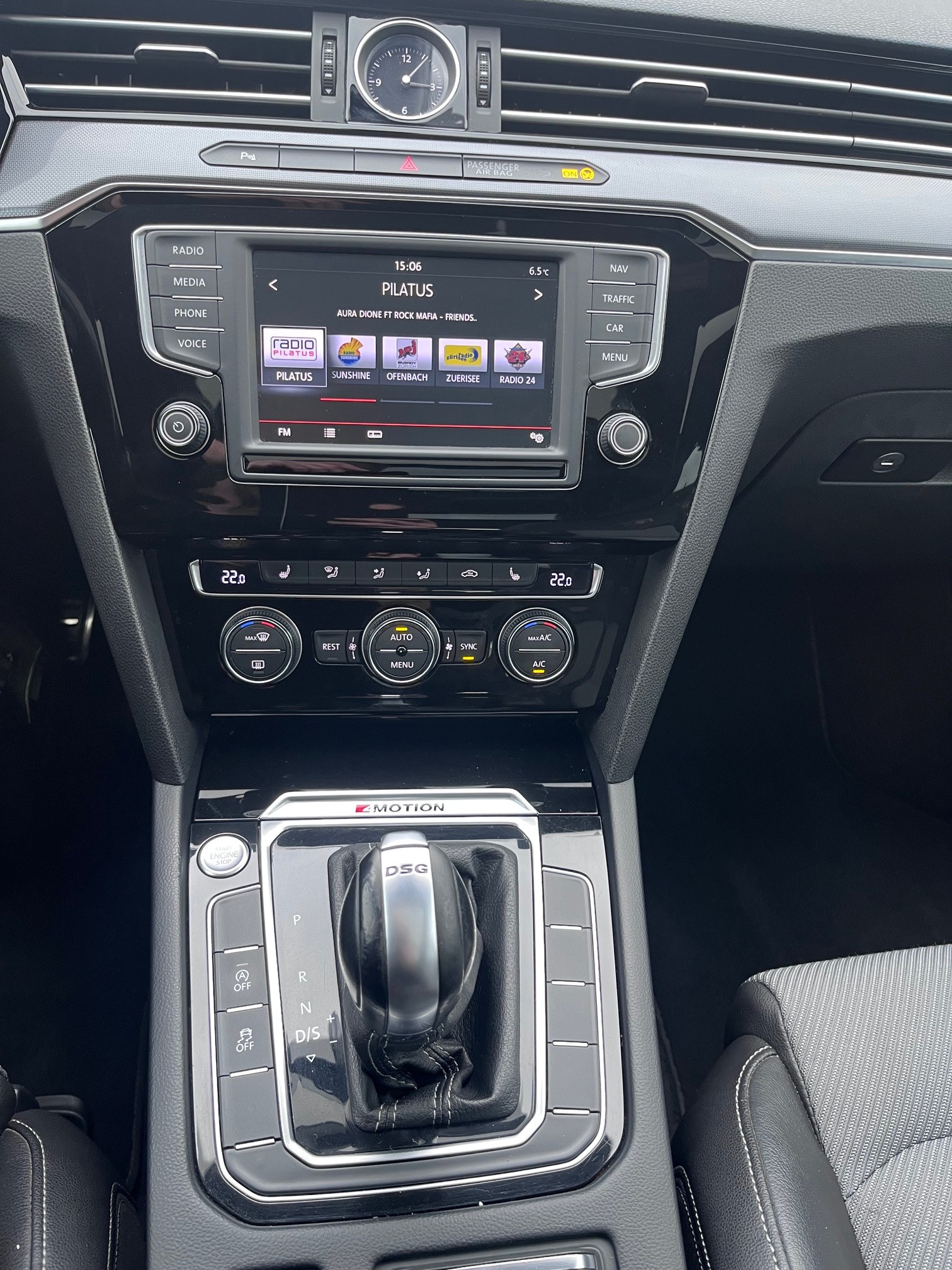 VW Passat Variant 2.0 TDI BMT Highline DSG 4Motion-image-17