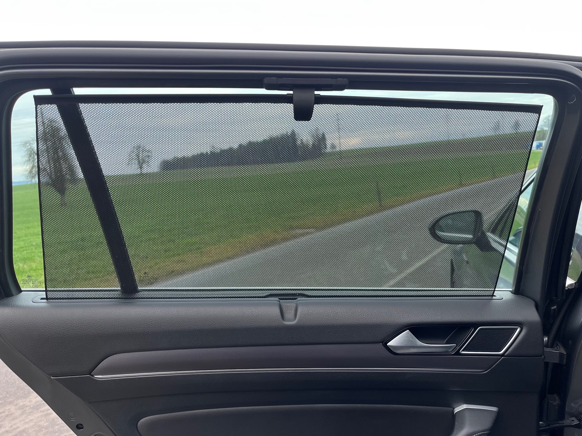 VW Passat Variant 2.0 TDI BMT Highline DSG 4Motion-image-12