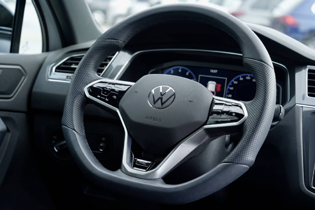 VW Tiguan 2.0 TSI R-Line DSG-image-14