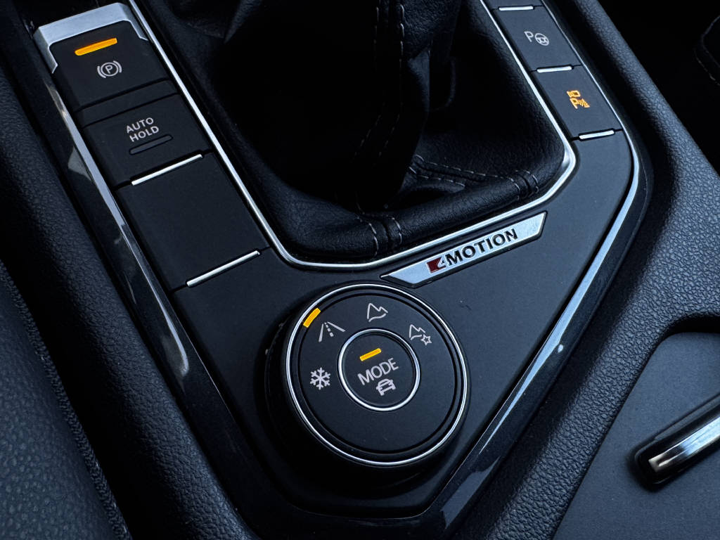 VW Tiguan 2.0 TSI R-Line DSG-image-11