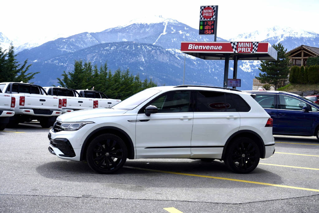 VW Tiguan 2.0 TSI R-Line DSG-image-4