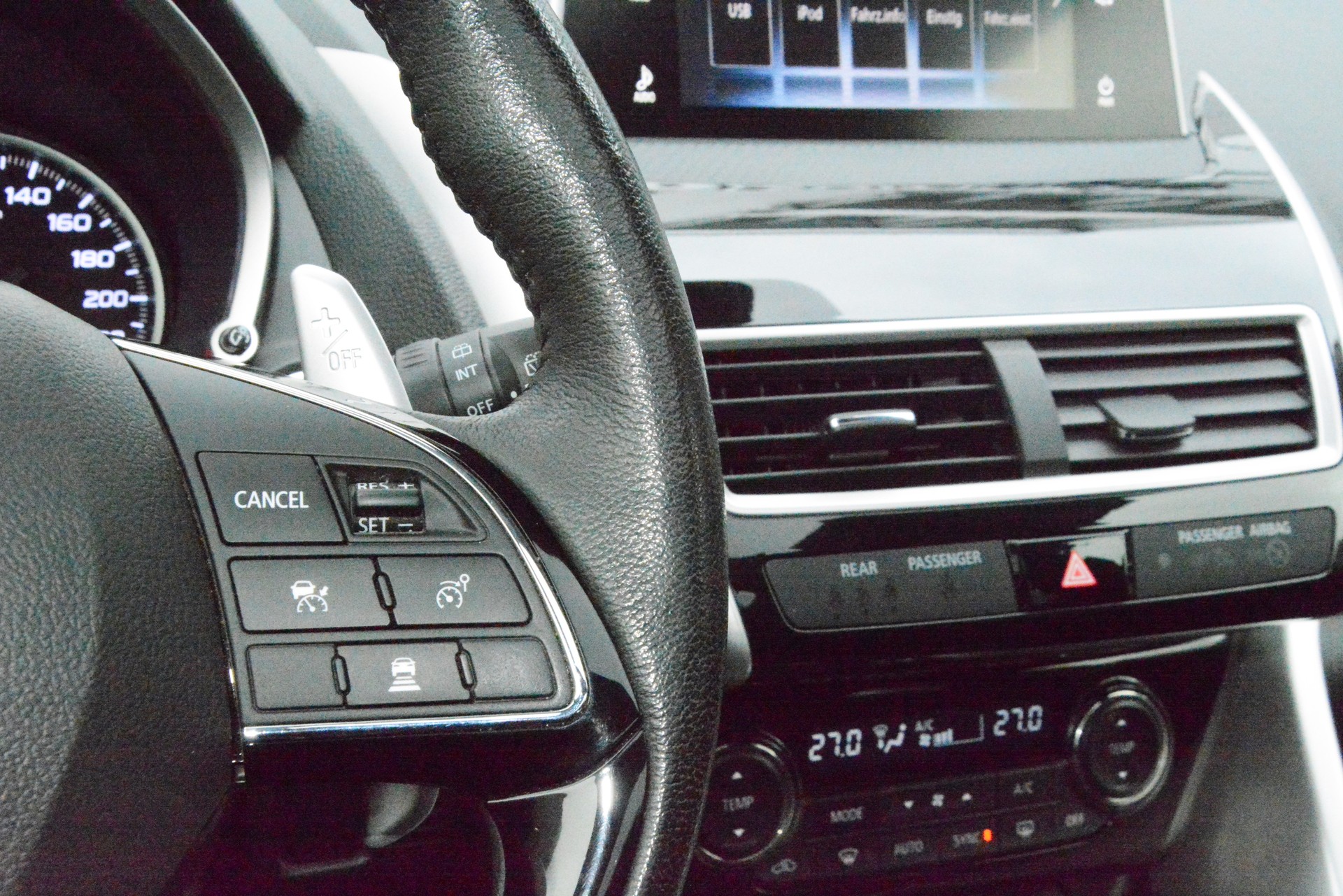 MITSUBISHI Eclipse Cross 1.5 T-Mivec Style 4WD CVT-image-13