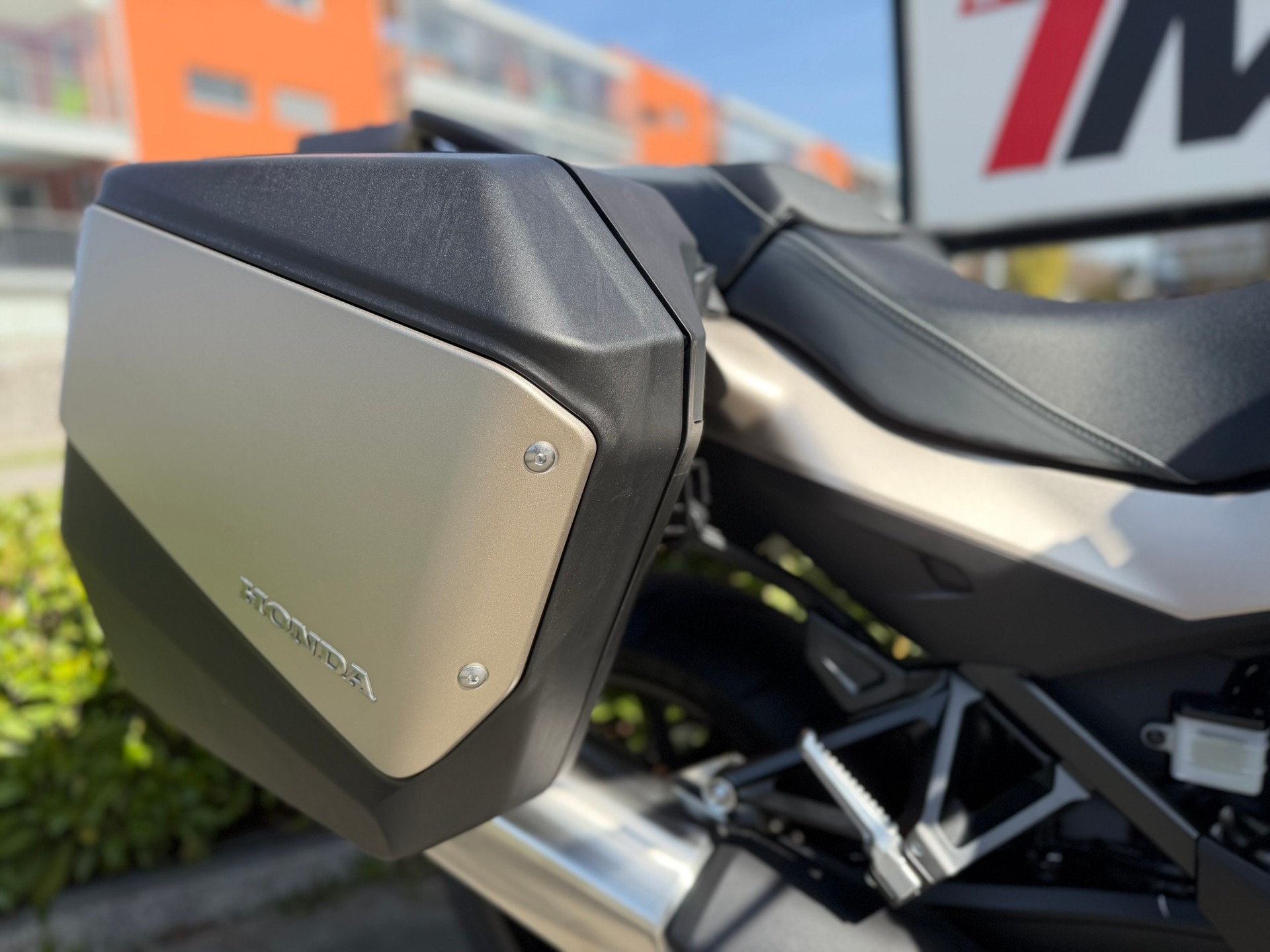 HONDA NT 1100-image-5