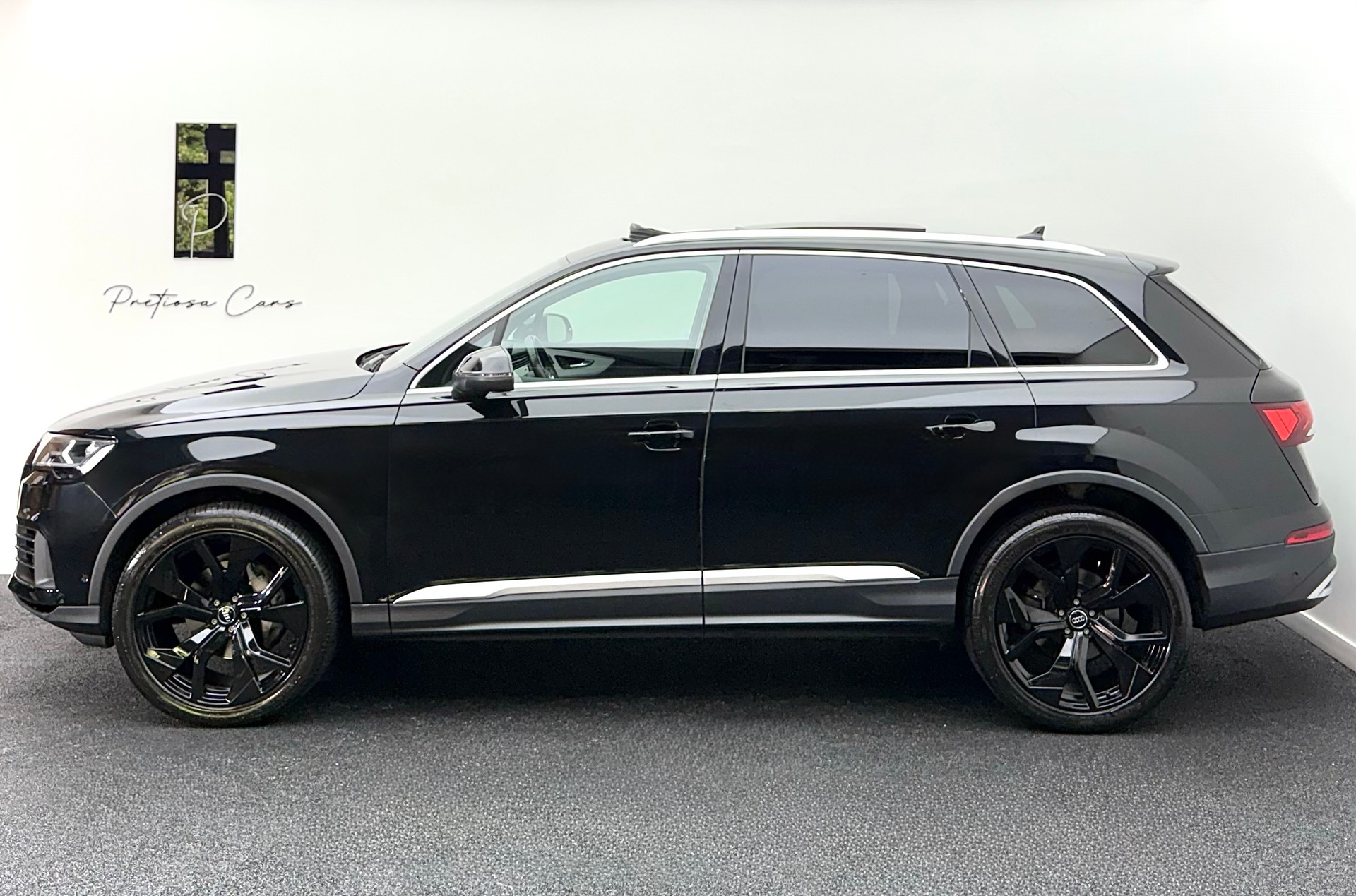 AUDI Q7 50 TDI quattro S Line tiptronic PANORAMADACH-showroom-element-3