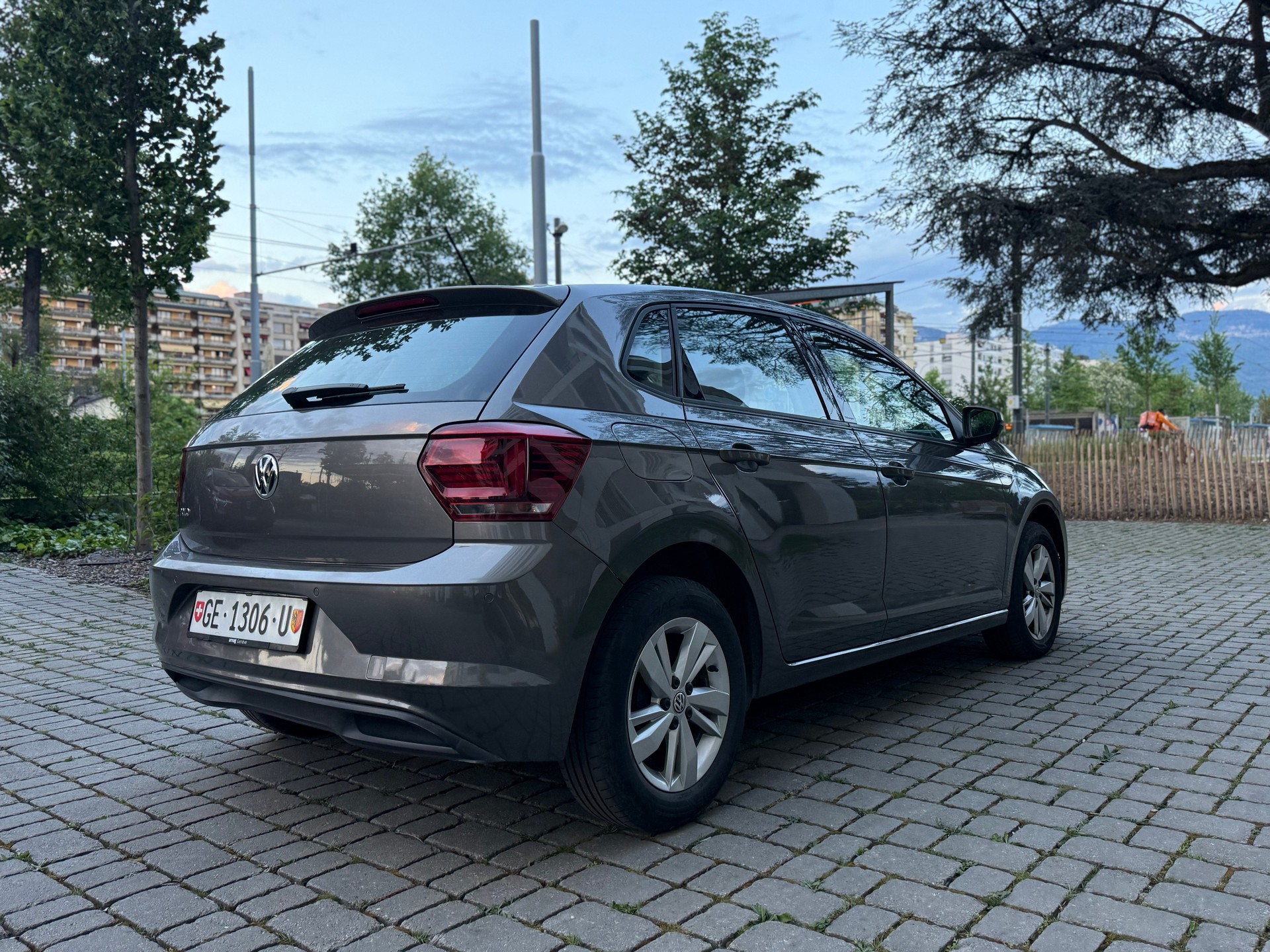 VW Polo 1.0 TSI BMT Highline DSG-image-5