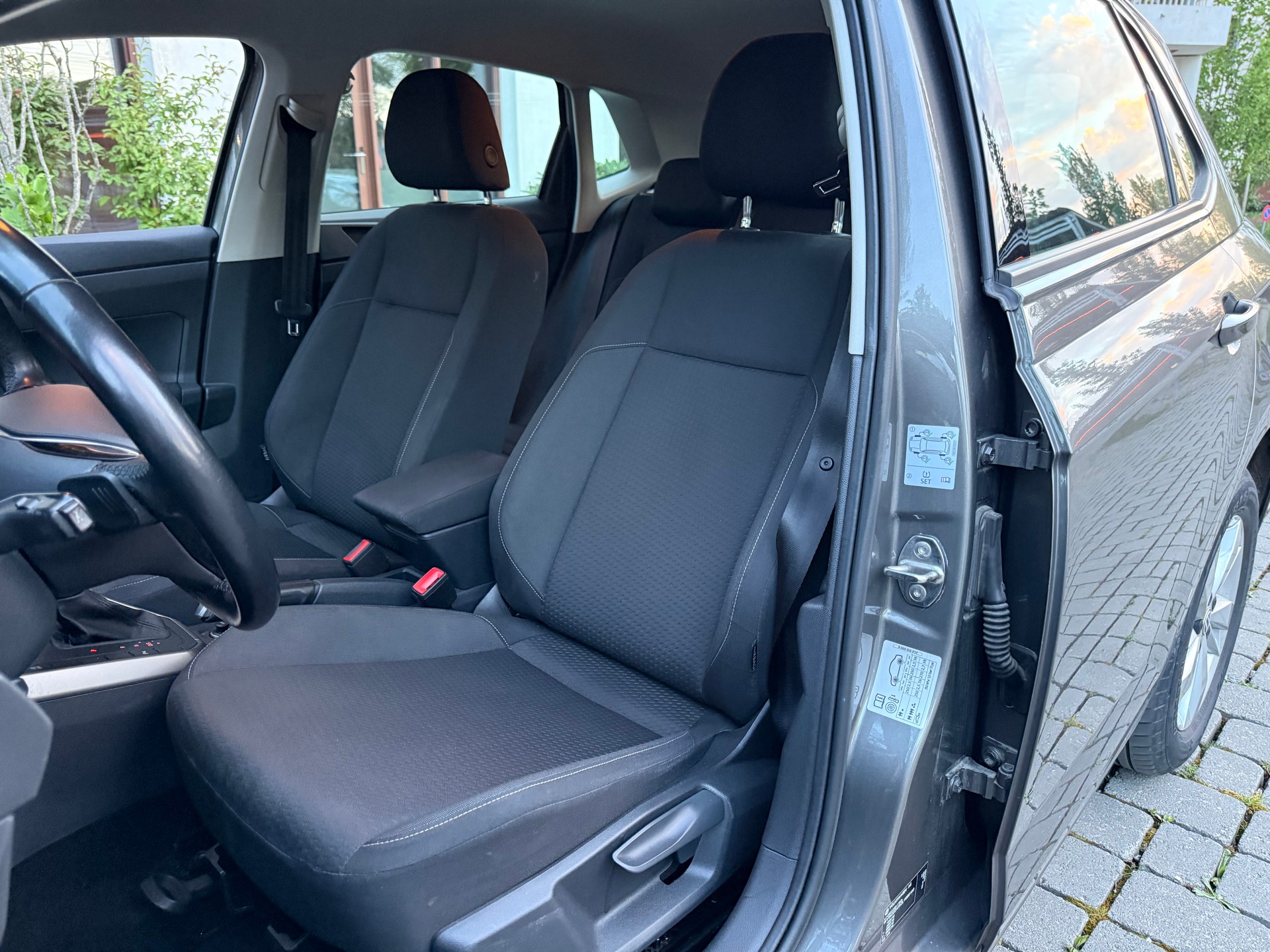 VW Polo 1.0 TSI BMT Highline DSG-image-9