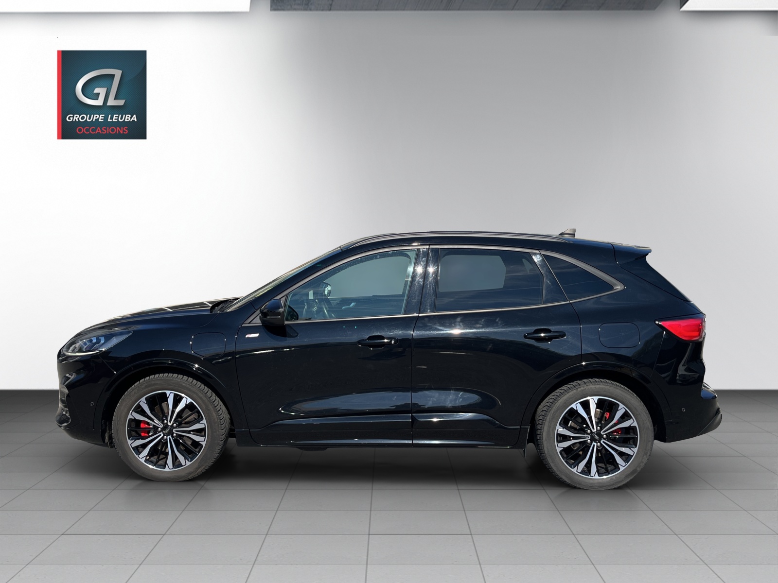 FORD Kuga 2.5 PHEV ST-Line X 2WD-showroom-element-2