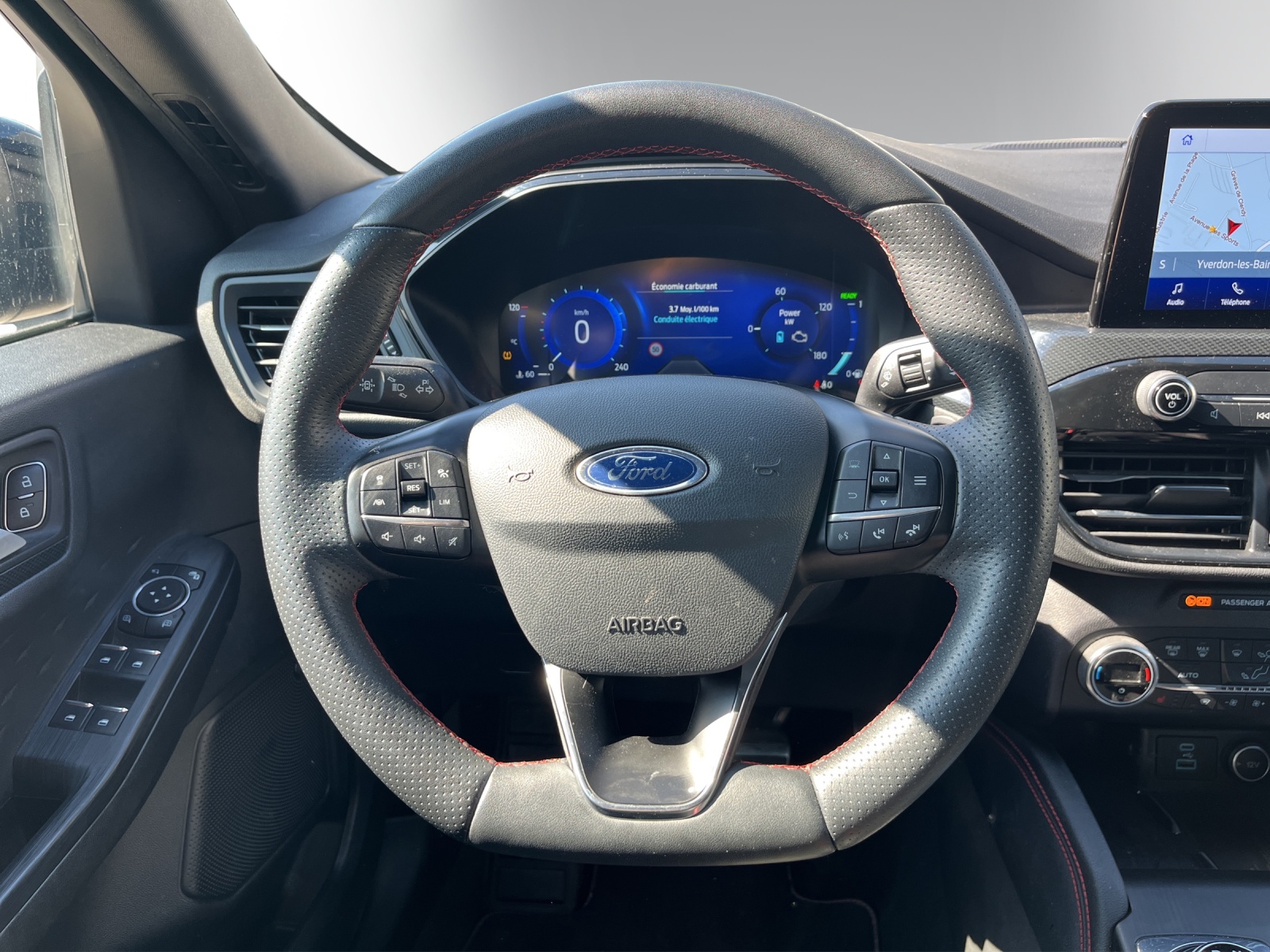 FORD Kuga 2.5 PHEV ST-Line X 2WD-image-13
