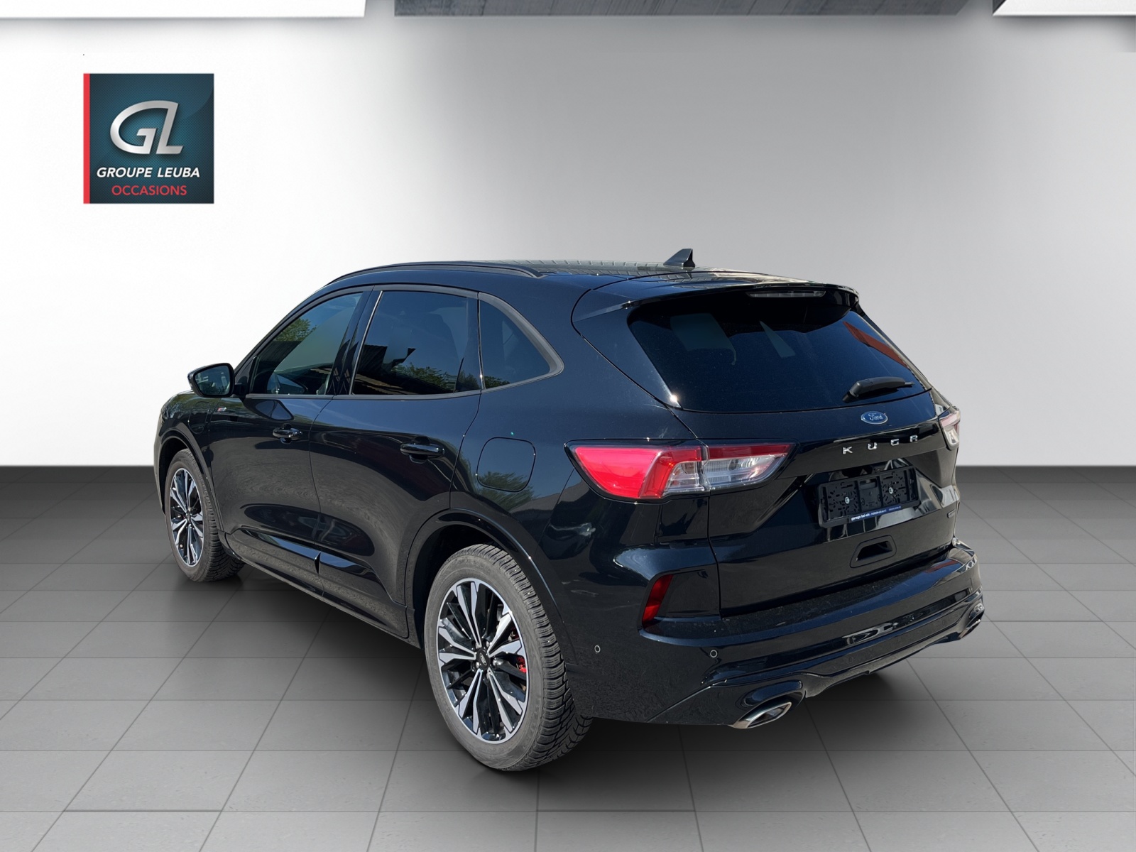FORD Kuga 2.5 PHEV ST-Line X 2WD-showroom-element-3