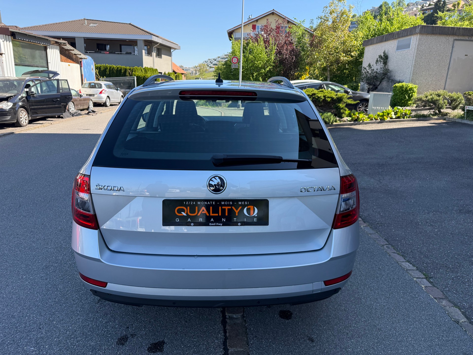 SKODA Octavia Combi 1.6 TDI Ambition DSG-image-5