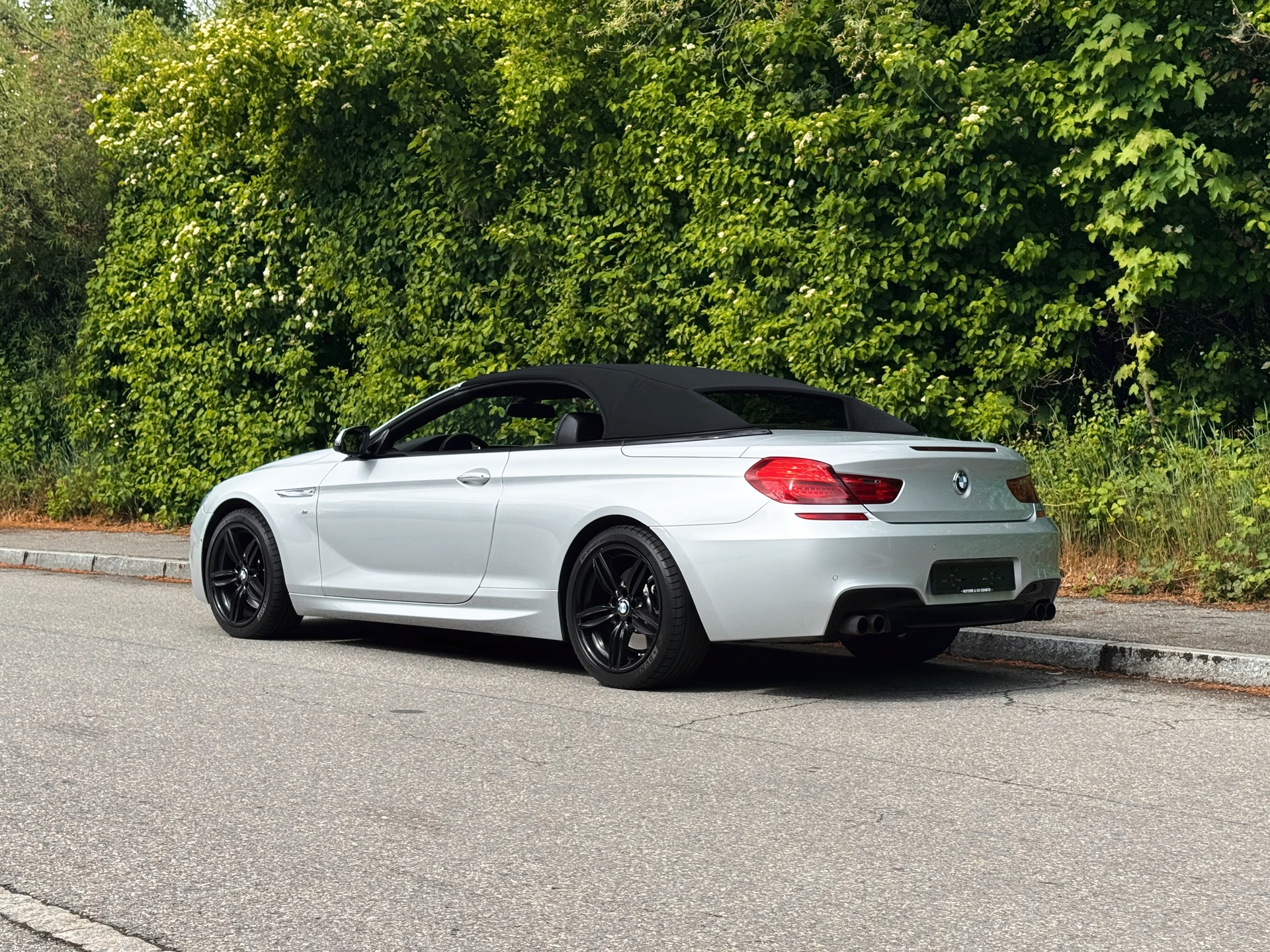 BMW 640i Cabrio xDrive-image-6