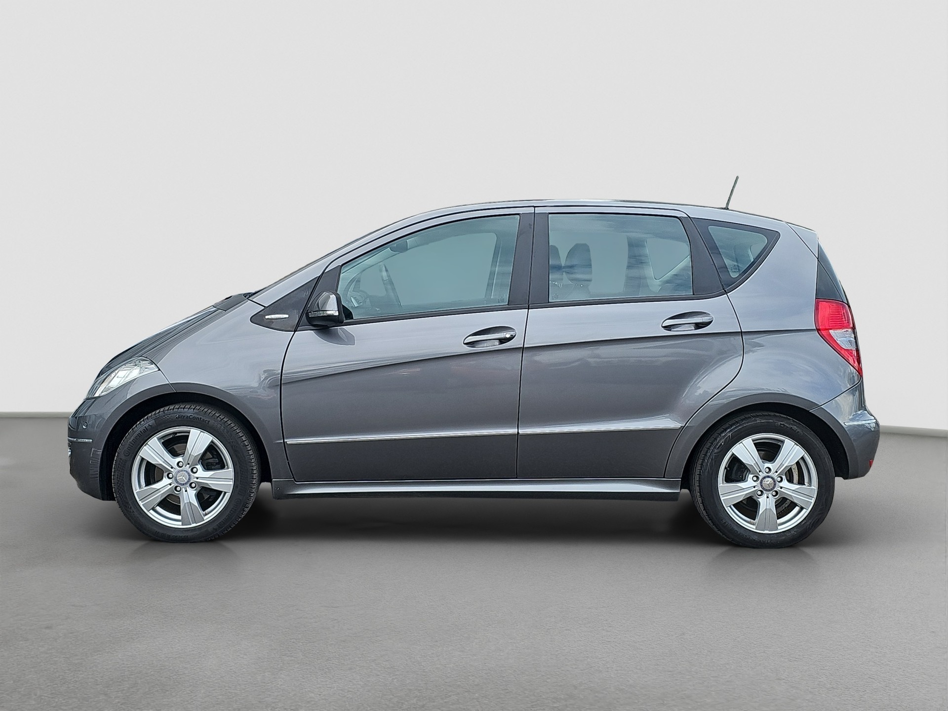 MERCEDES-BENZ A 180 (170) Avantgarde Autotronic-showroom-element-1