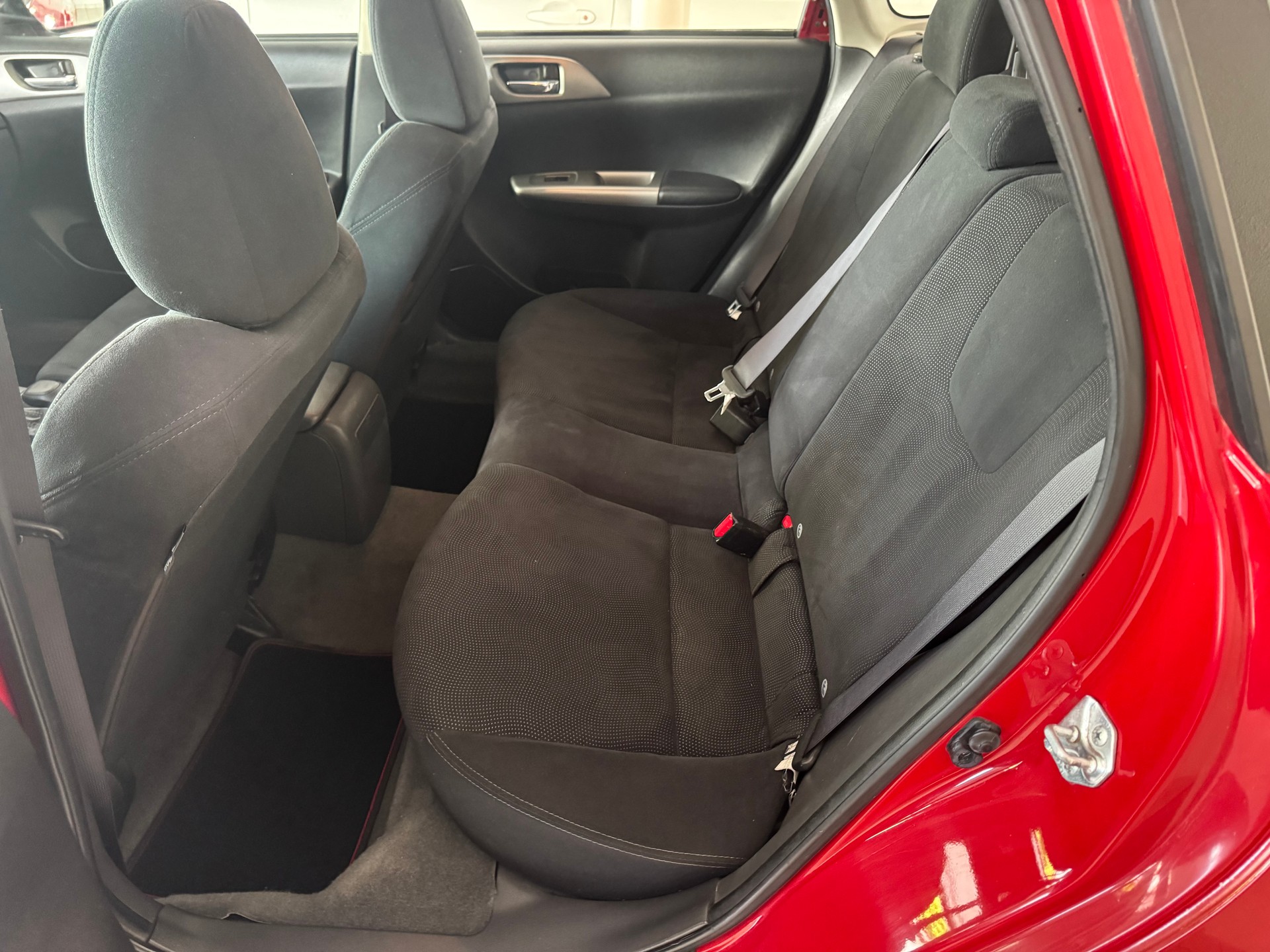SUBARU Impreza 1.5R Swiss-image-11