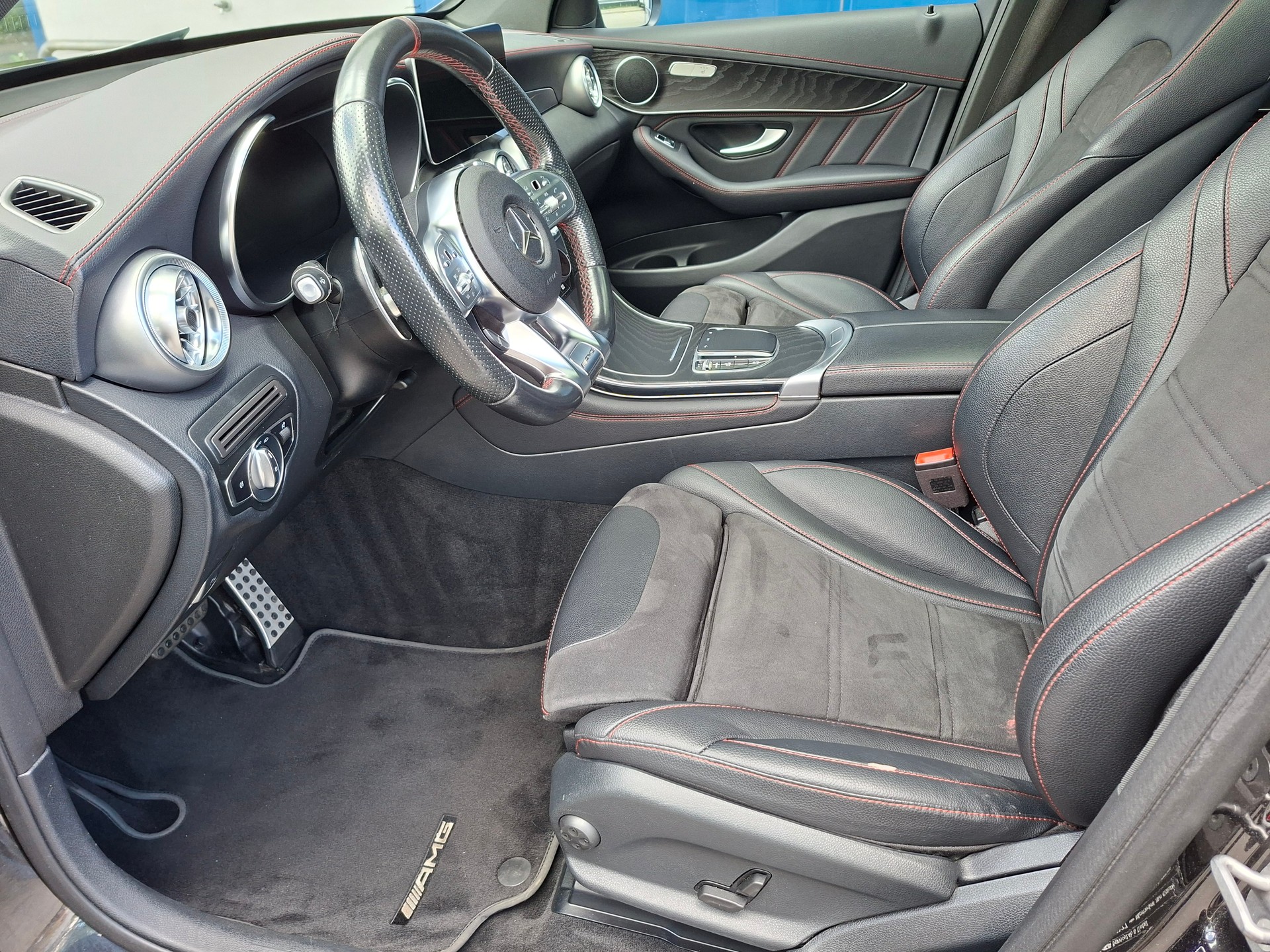 MERCEDES-BENZ GLC 43 AMG 4Matic 9G-Tronic-image-6