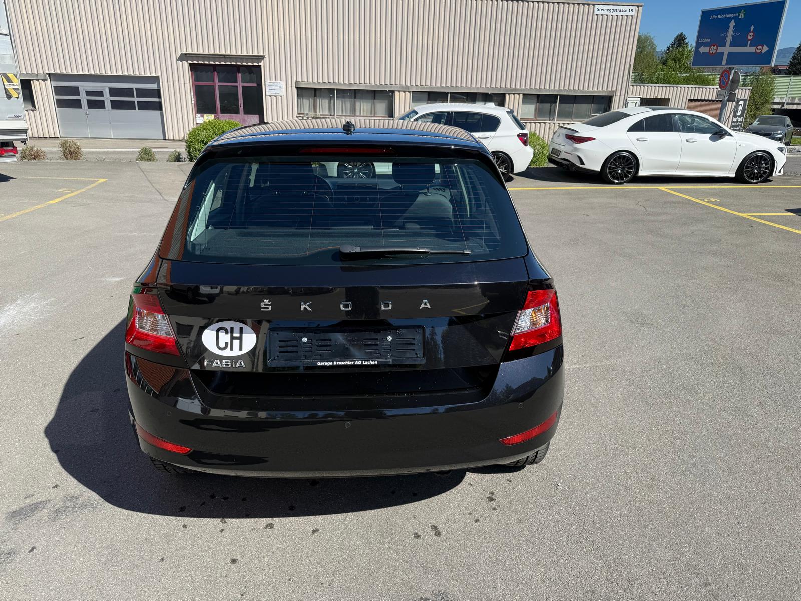 SKODA Fabia 1.0 TSI Ambition DSG-showroom-element-2