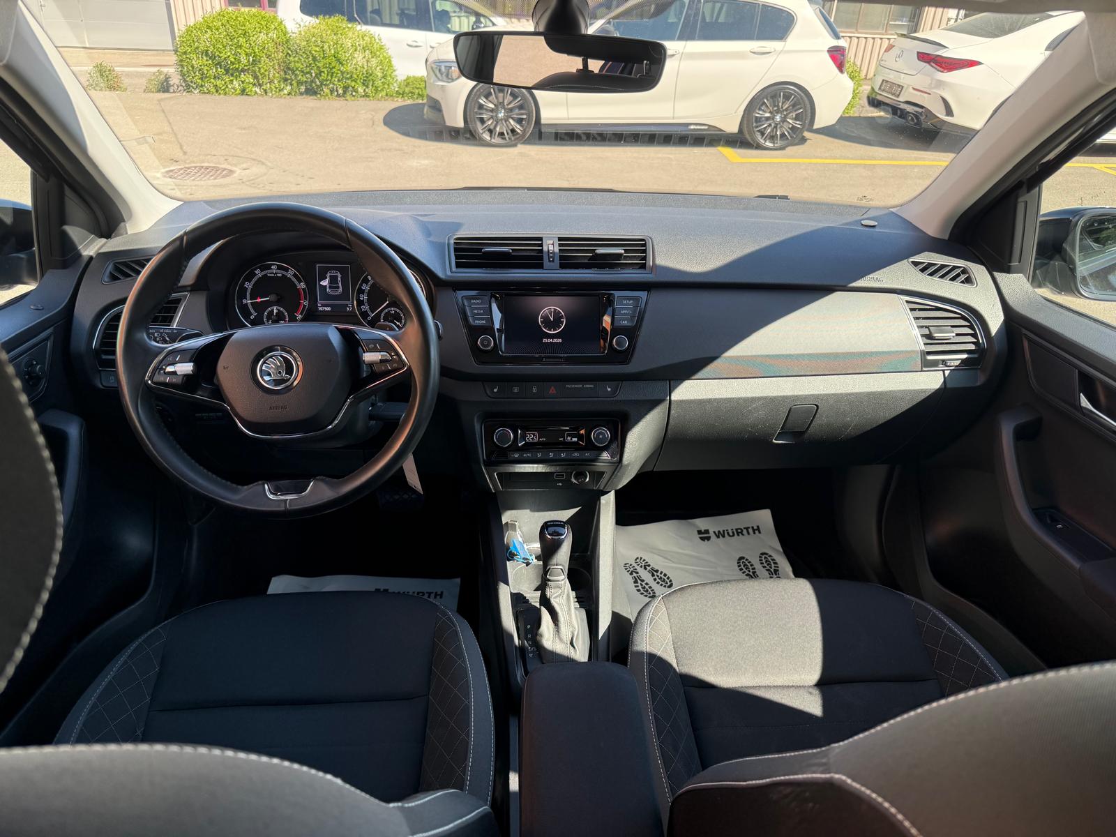SKODA Fabia 1.0 TSI Ambition DSG-image-7
