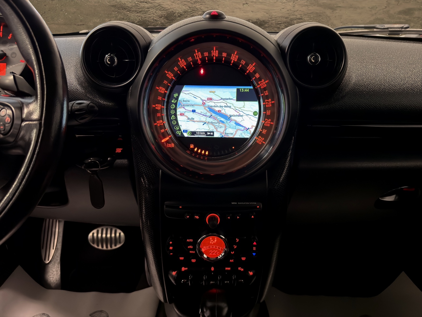 MINI Countryman Cooper S ALL4 Steptronic-image-11