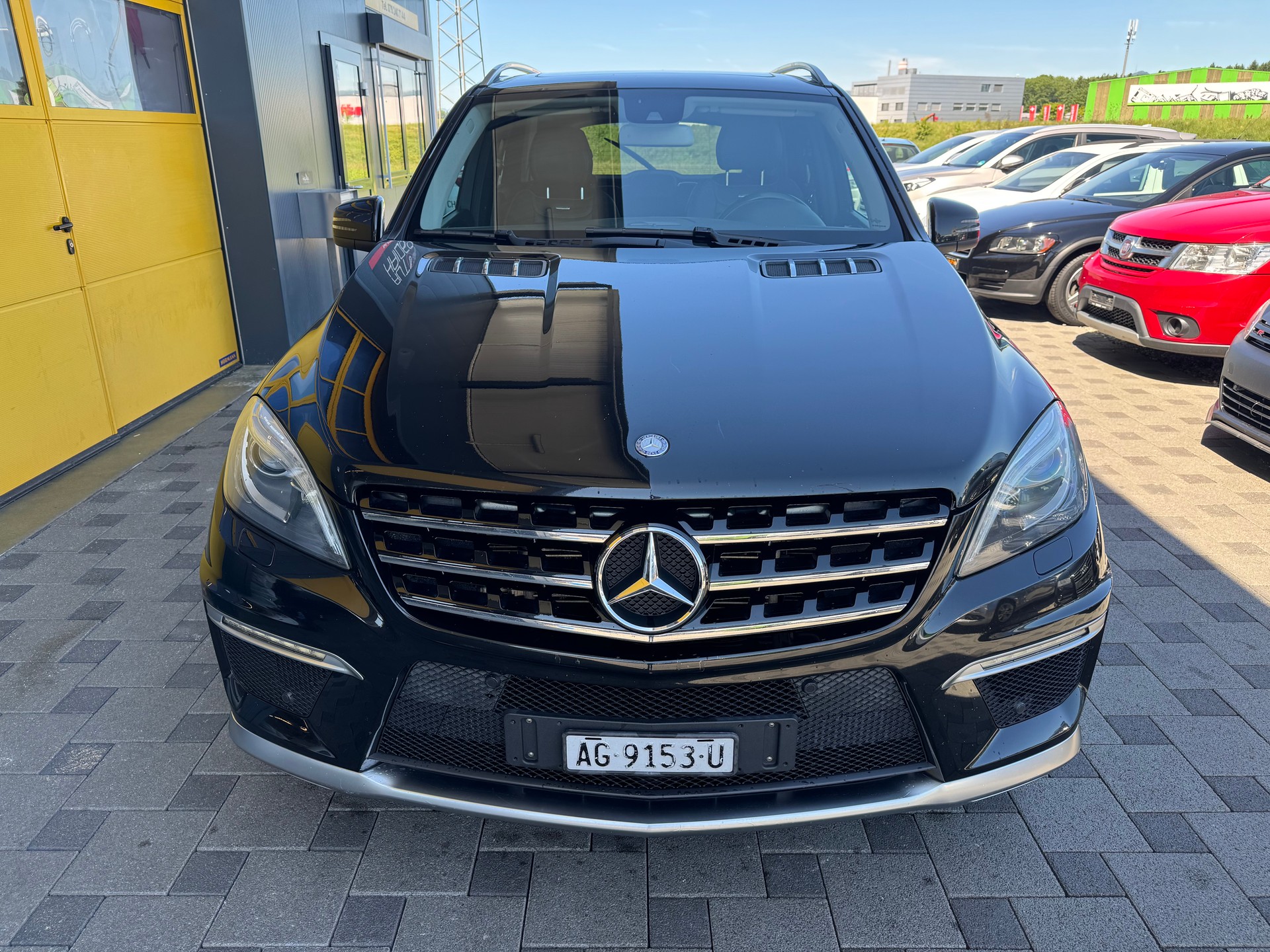 MERCEDES-BENZ ML 63 AMG 4Matic Speedshift-image-2