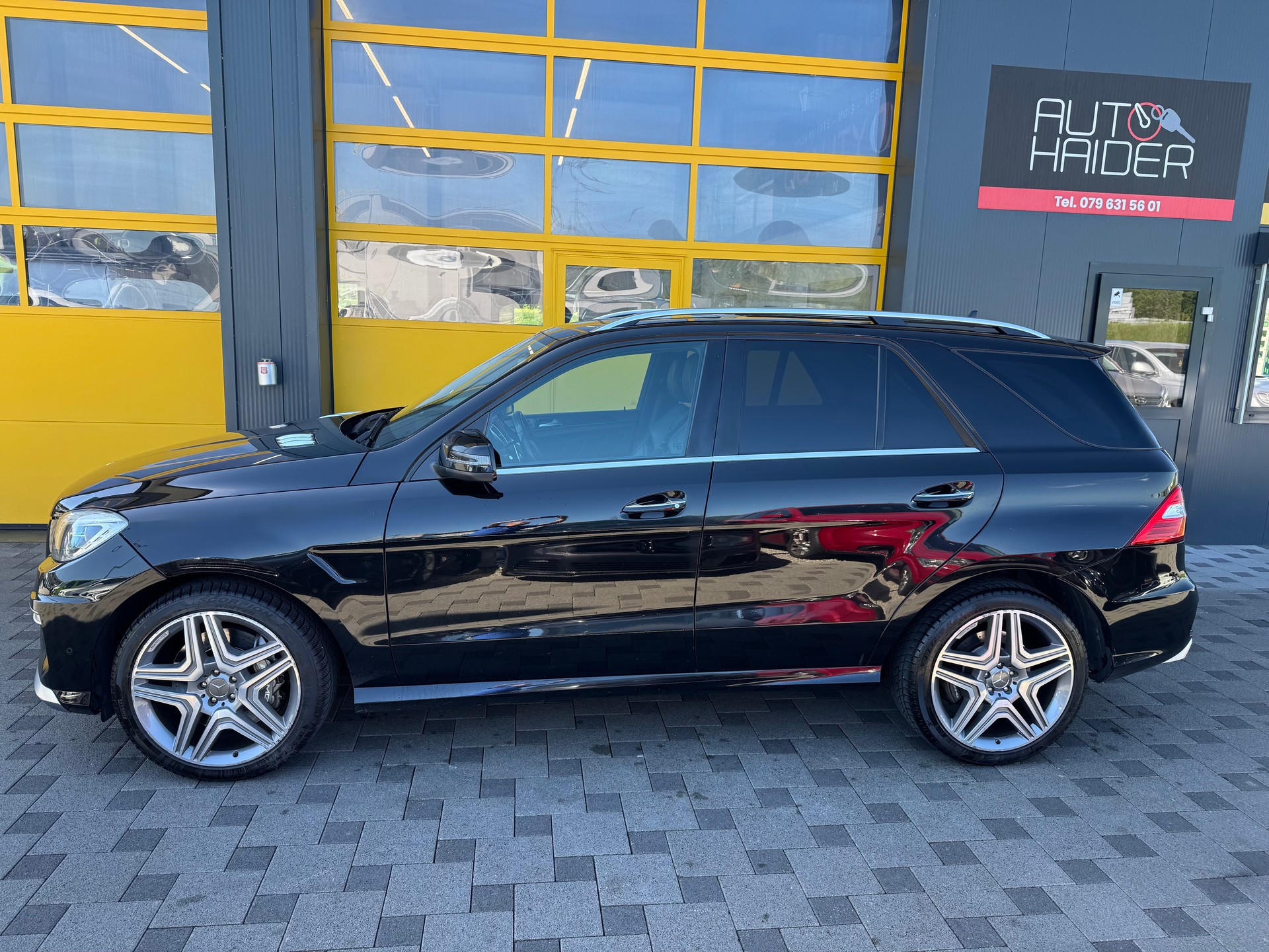 MERCEDES-BENZ ML 63 AMG 4Matic Speedshift-image-7
