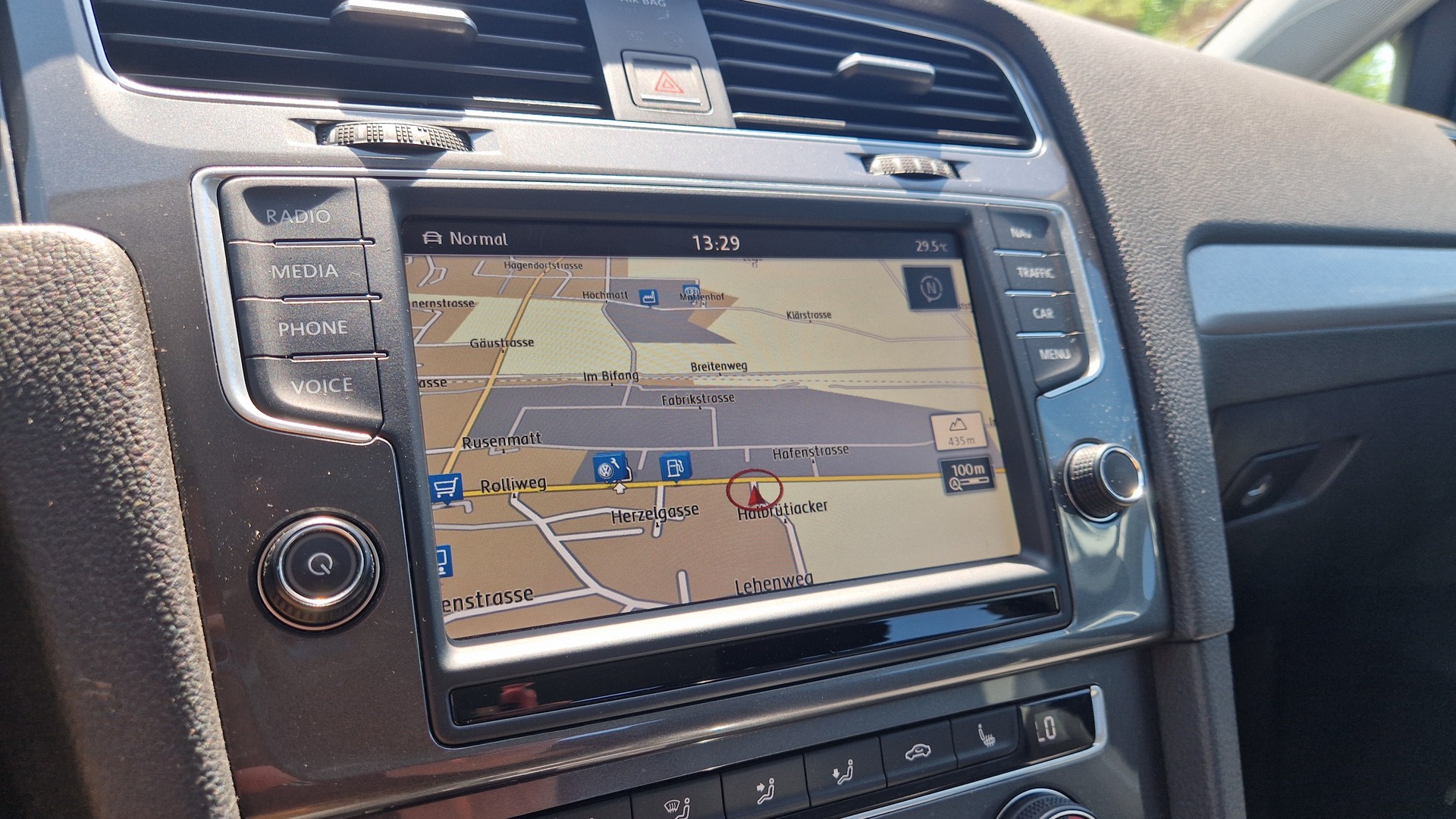 VW e-Golf-image-10