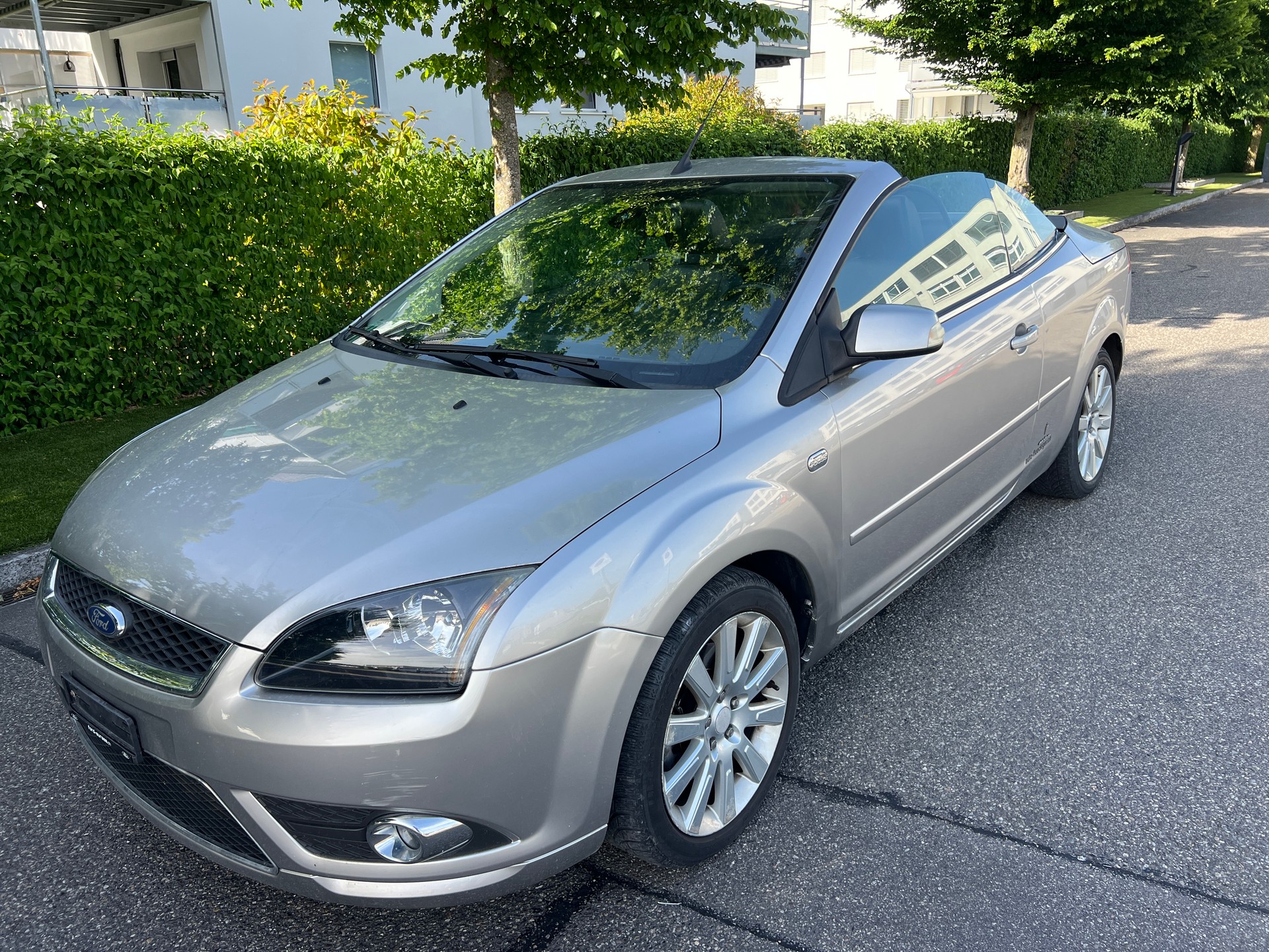FORD Focus CC 2.0i Carving Automatic